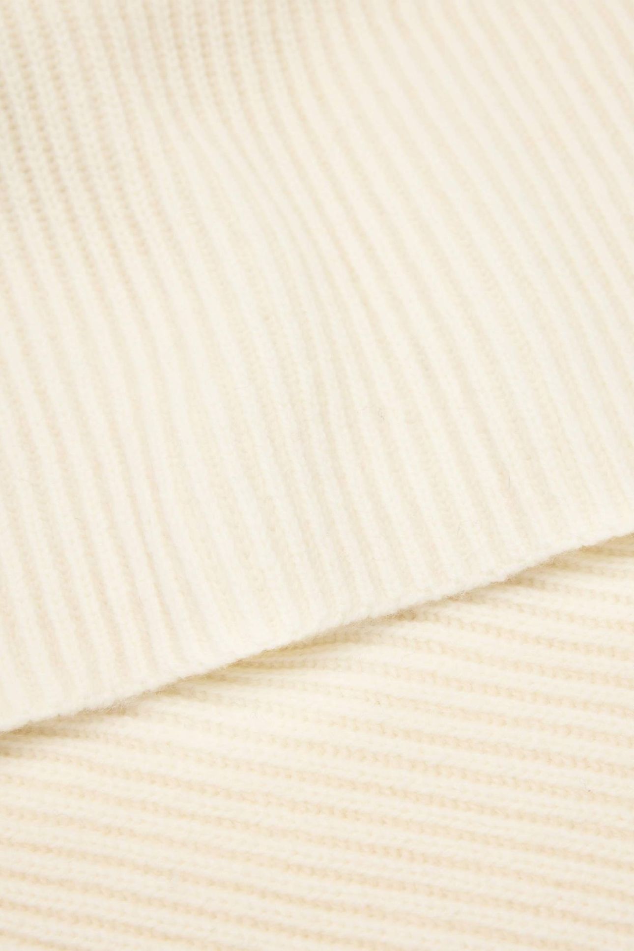 WREN HOODED SCARF ANTIQUE WHITE 3