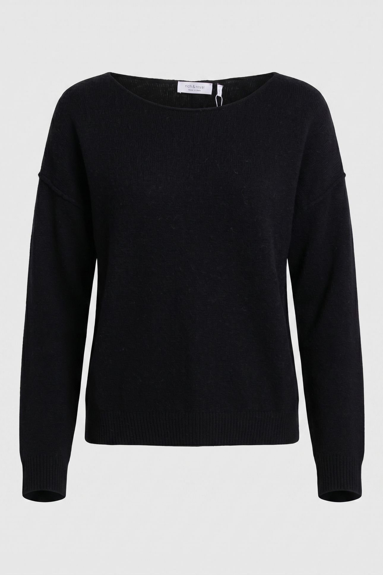 CREW-NECK OUTSIDE SEAMS BLACK 4