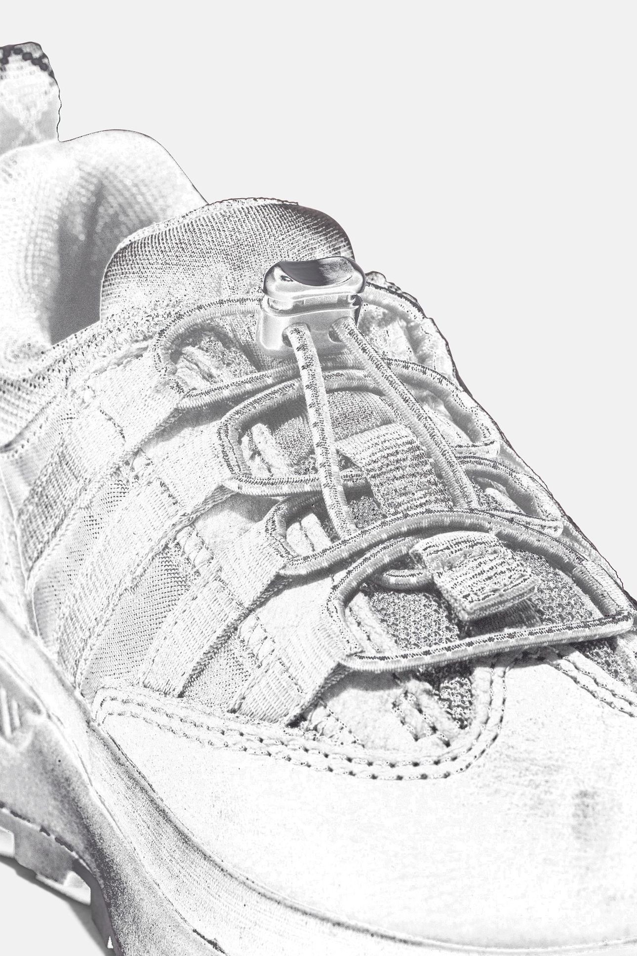 EURO TREKKER LOW LACE UP SNEAKER JET BLACK 4