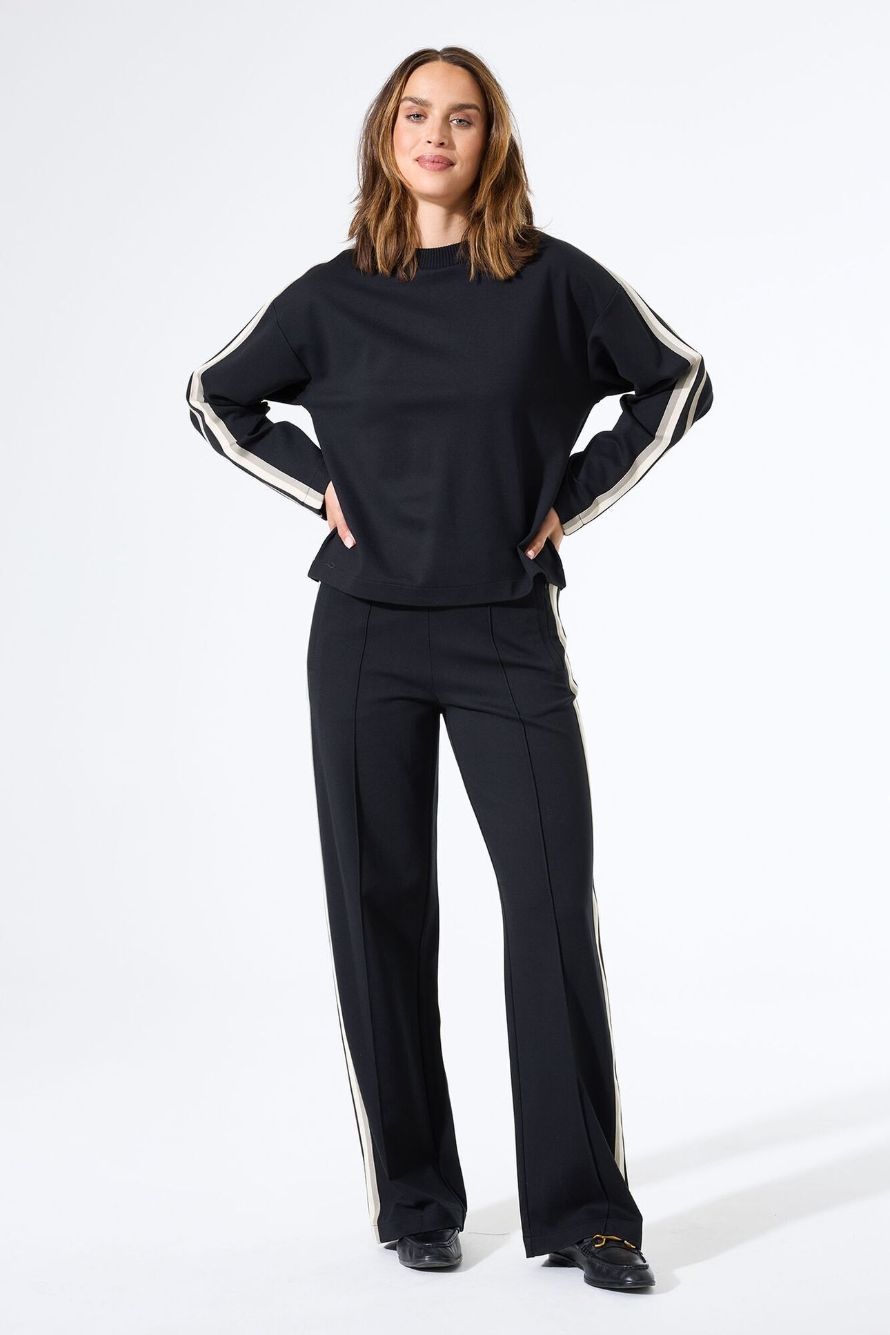 LADIES PANTS BLACK 2