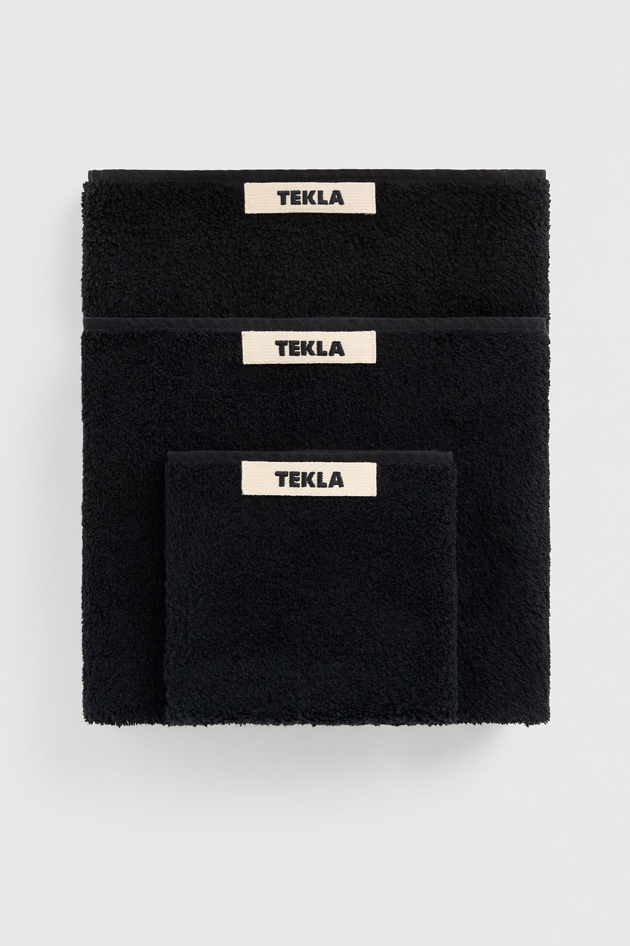 UNISEX GUEST TOWEL BLACK 1