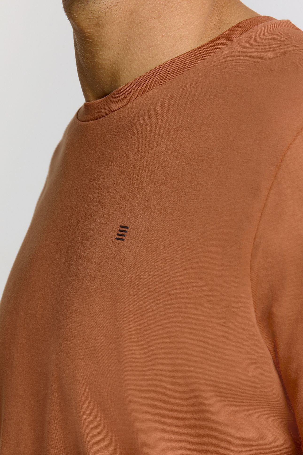 T-SHIRT CREWNECK SOLID BASIC CARAMEL 6