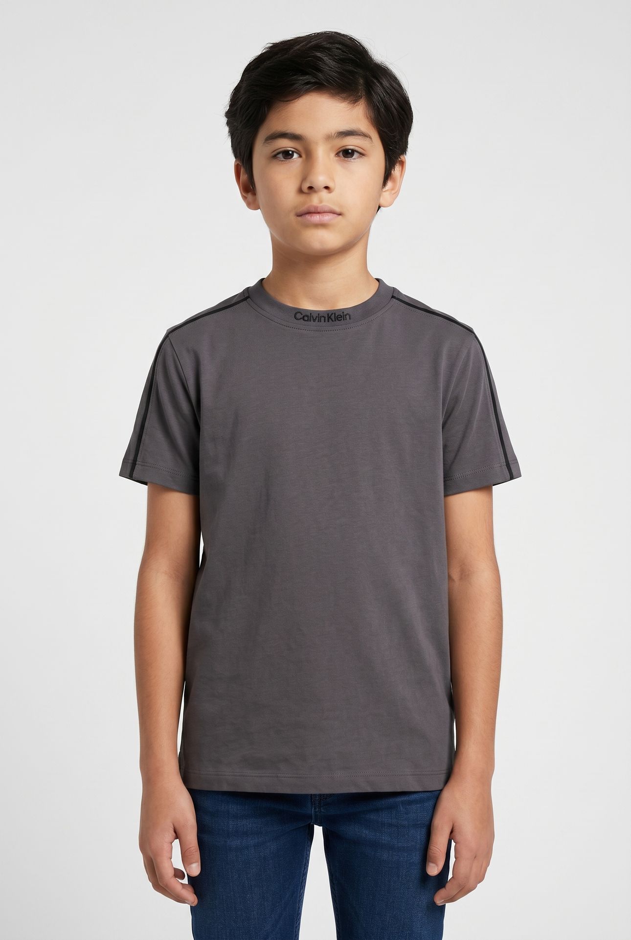 BOYS EMBRO PIPING S/S T-SHIRT COAL 1