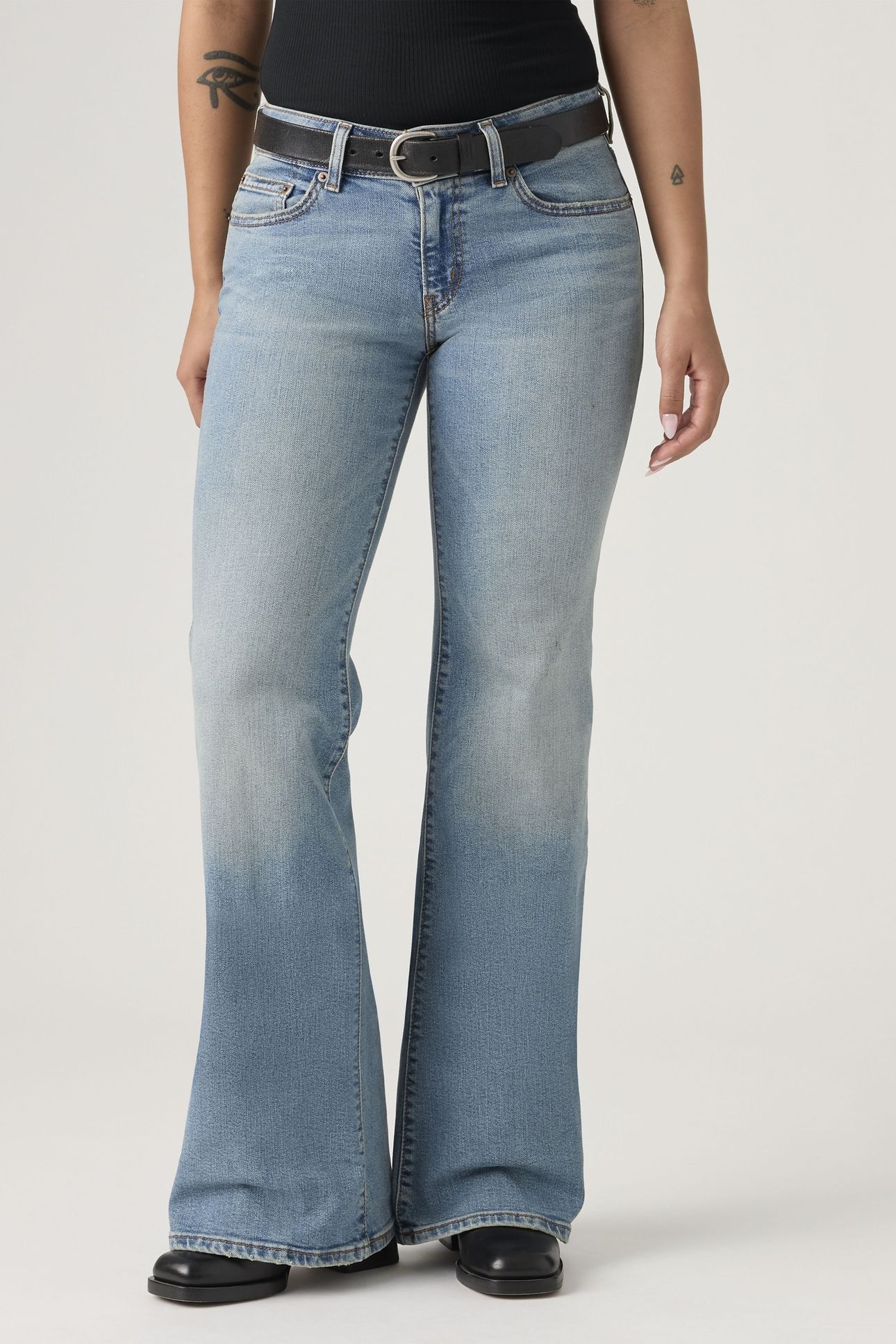 SUPERLOW FLARE JEANS 5