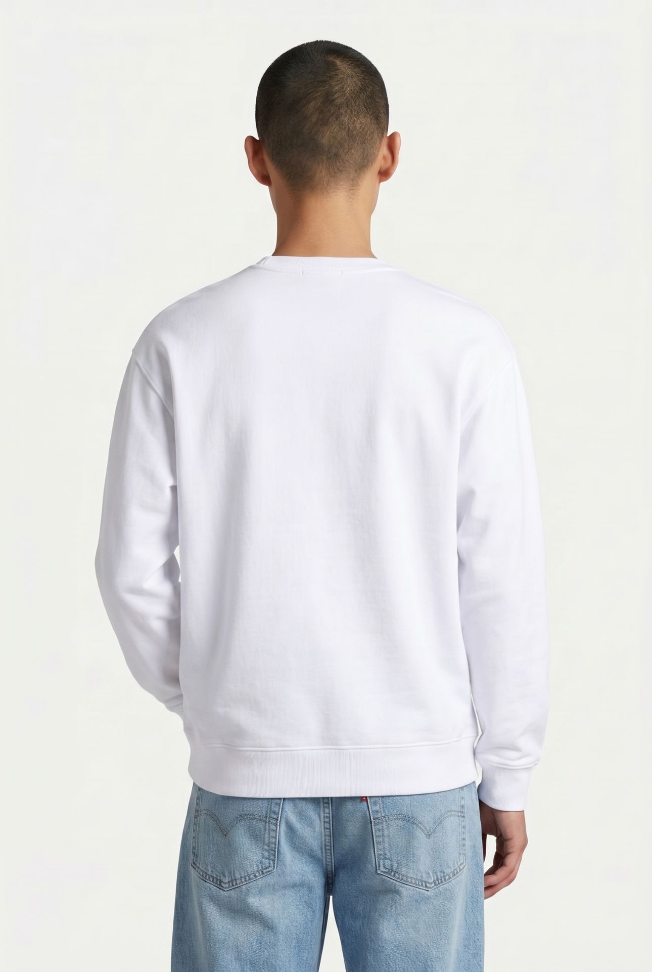 RELAXED T2 GRAPHIC LEVIS POSTER FILLED WHITE 2