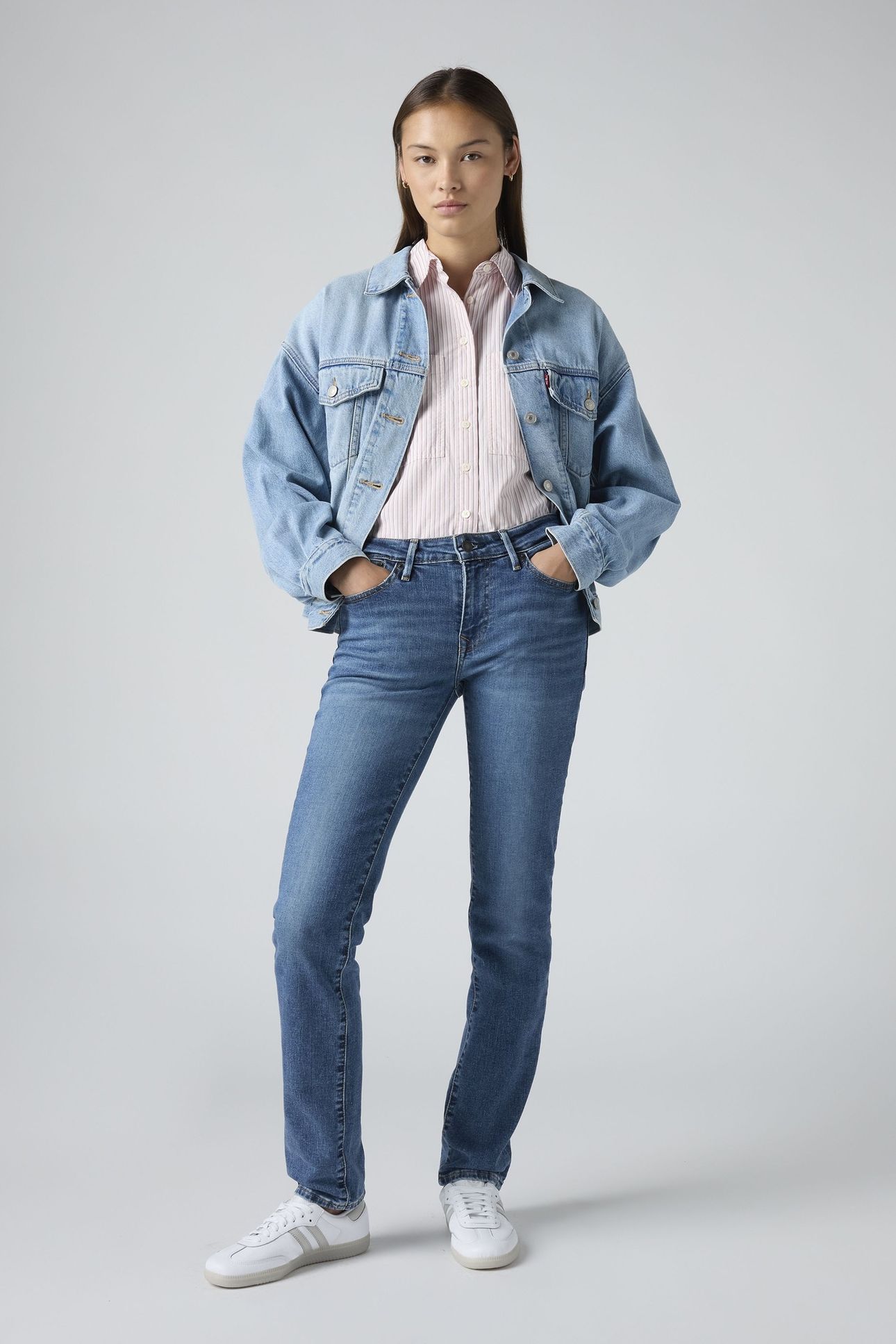 712 SLIM WELT POCKET JEANS 2