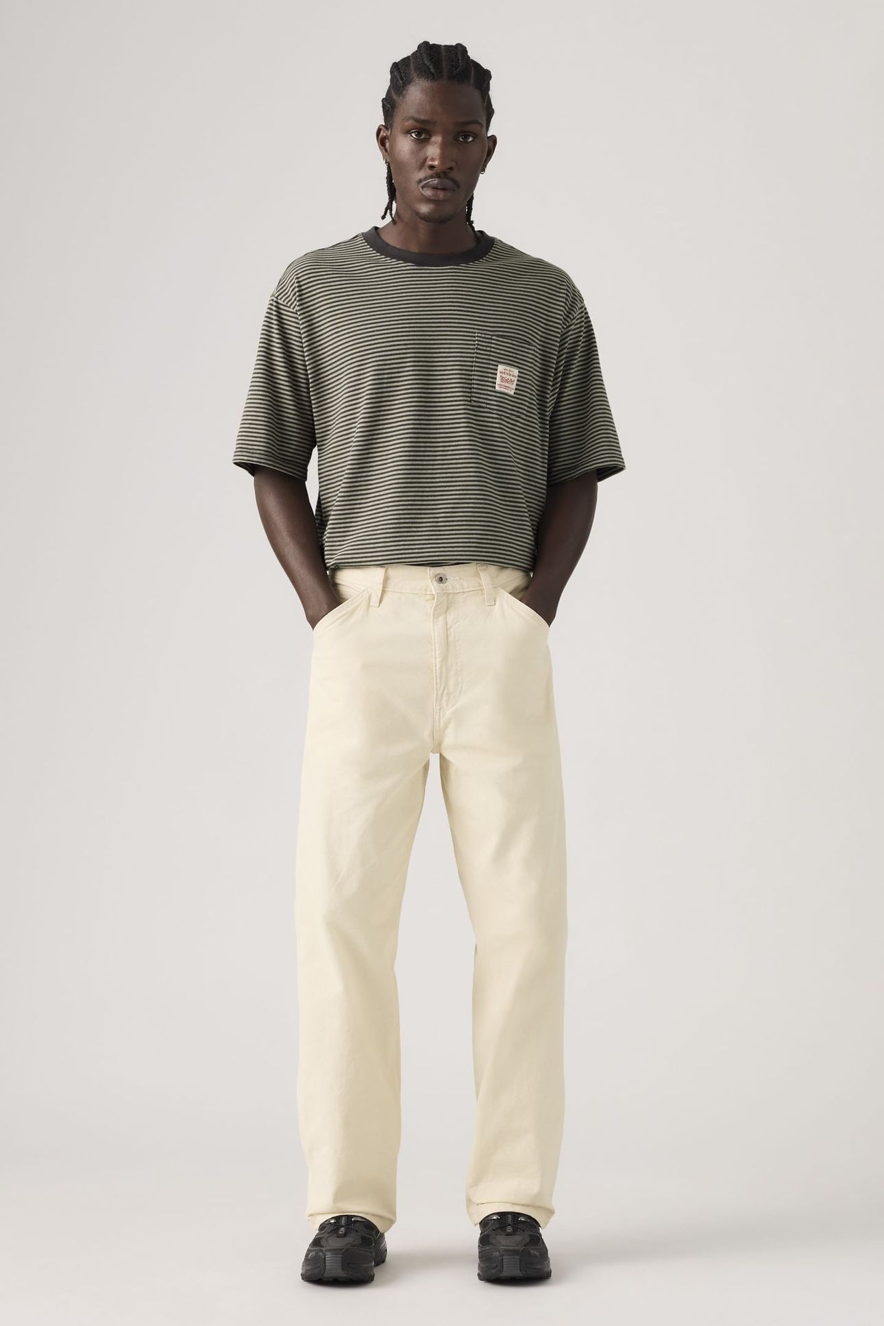 568™ LOOSE STRAIGHT LIGHTWEIGHT CARPENTER 1