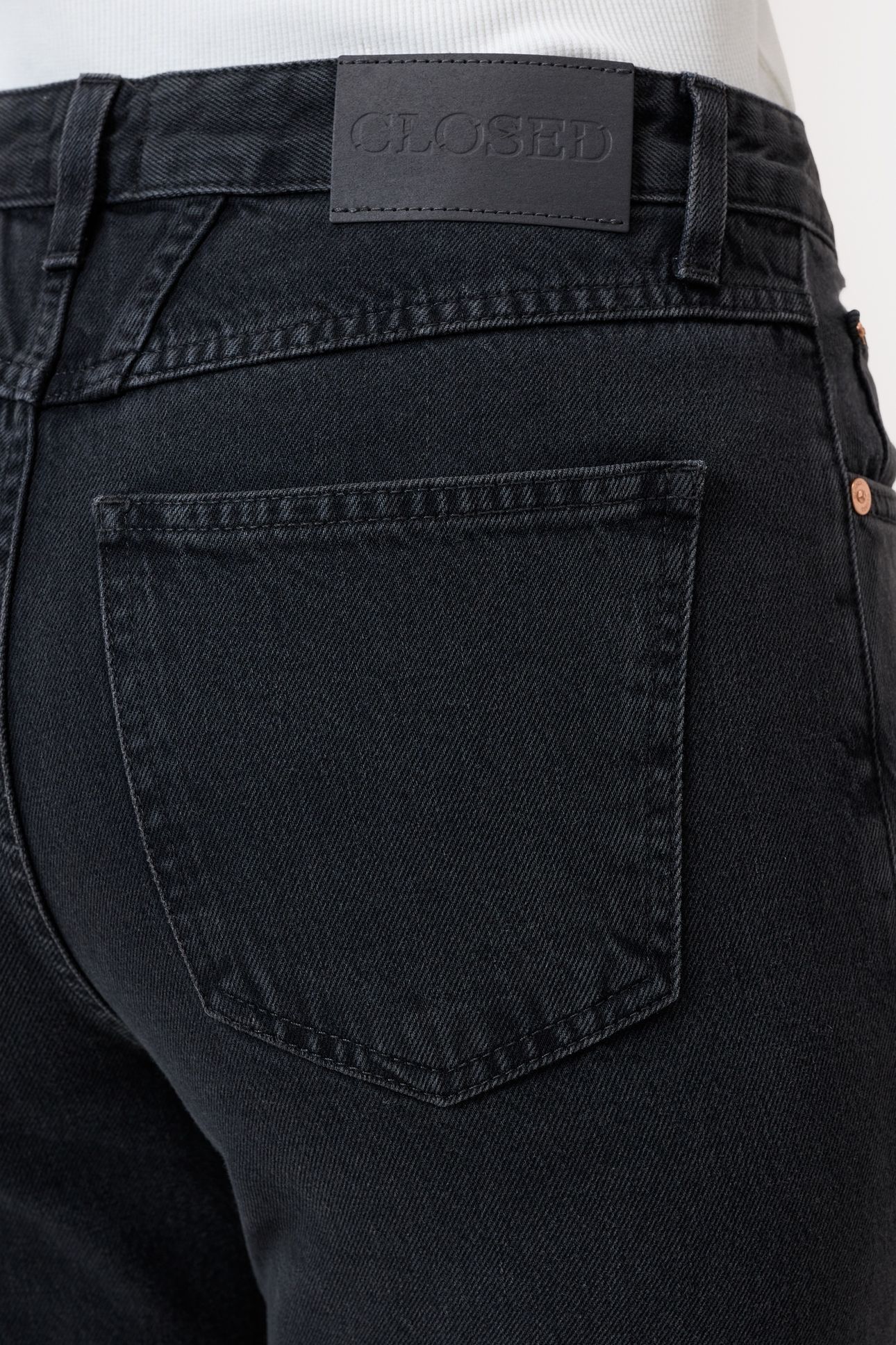 ROAN DARK GREY 5