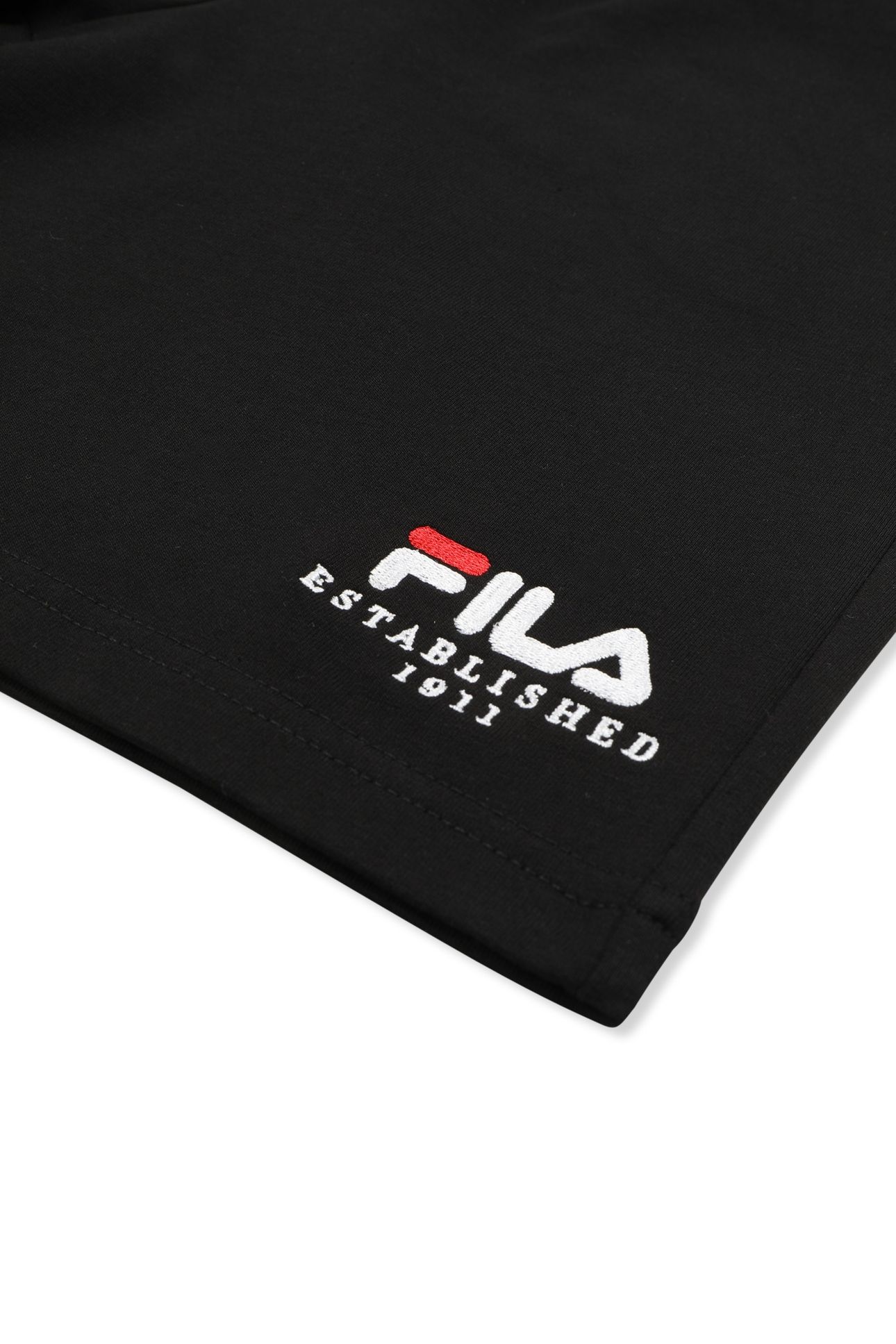 LOHFELDEN LOGO SHORTS BLACK 3