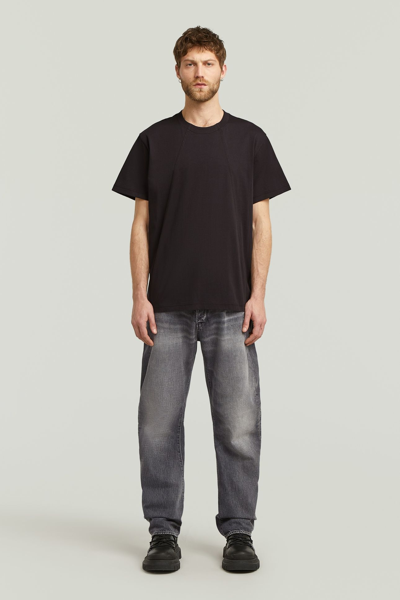 A LINE LOOSE R T BLACK 3