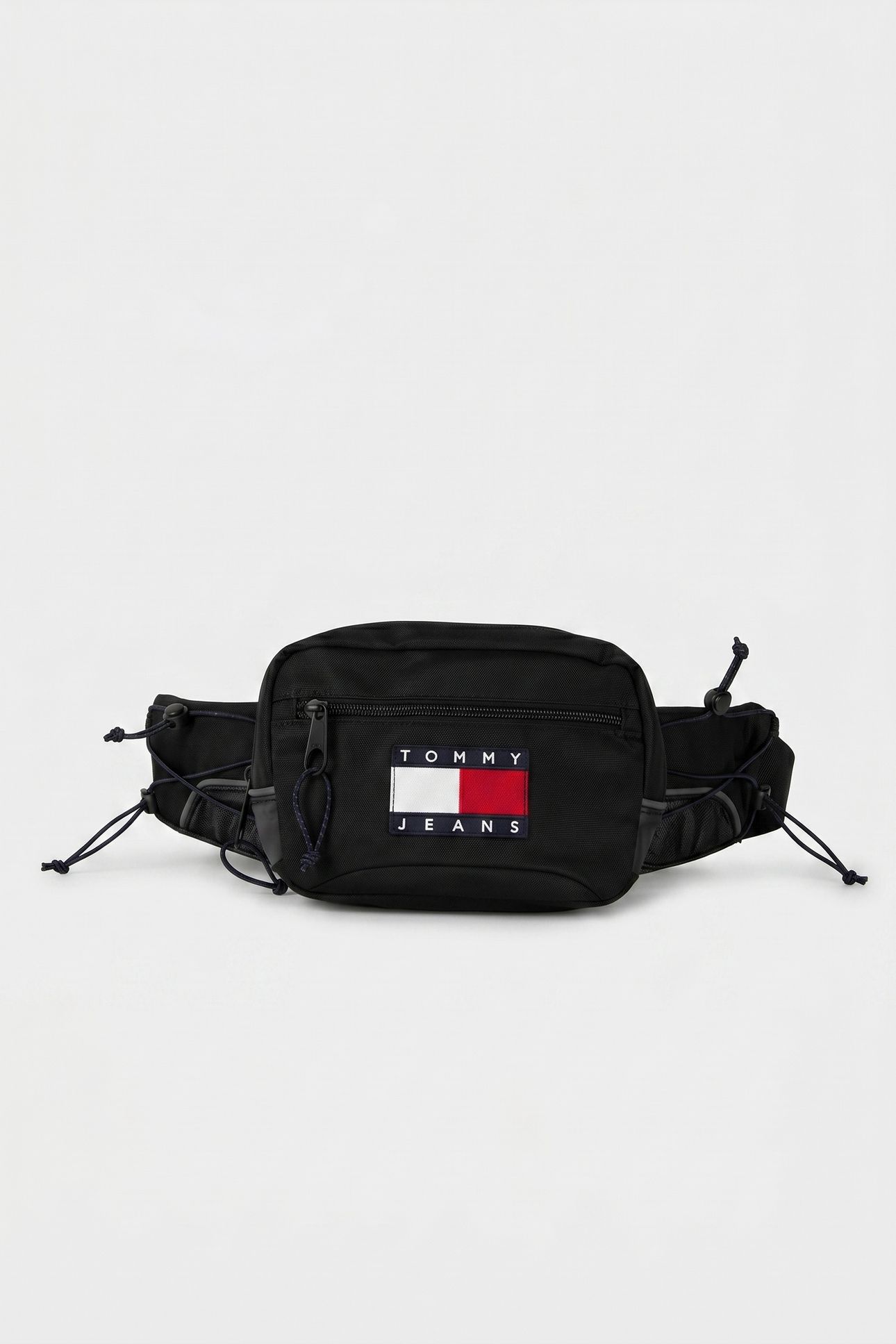 ARCHIVE BUMBAG BLACK 2