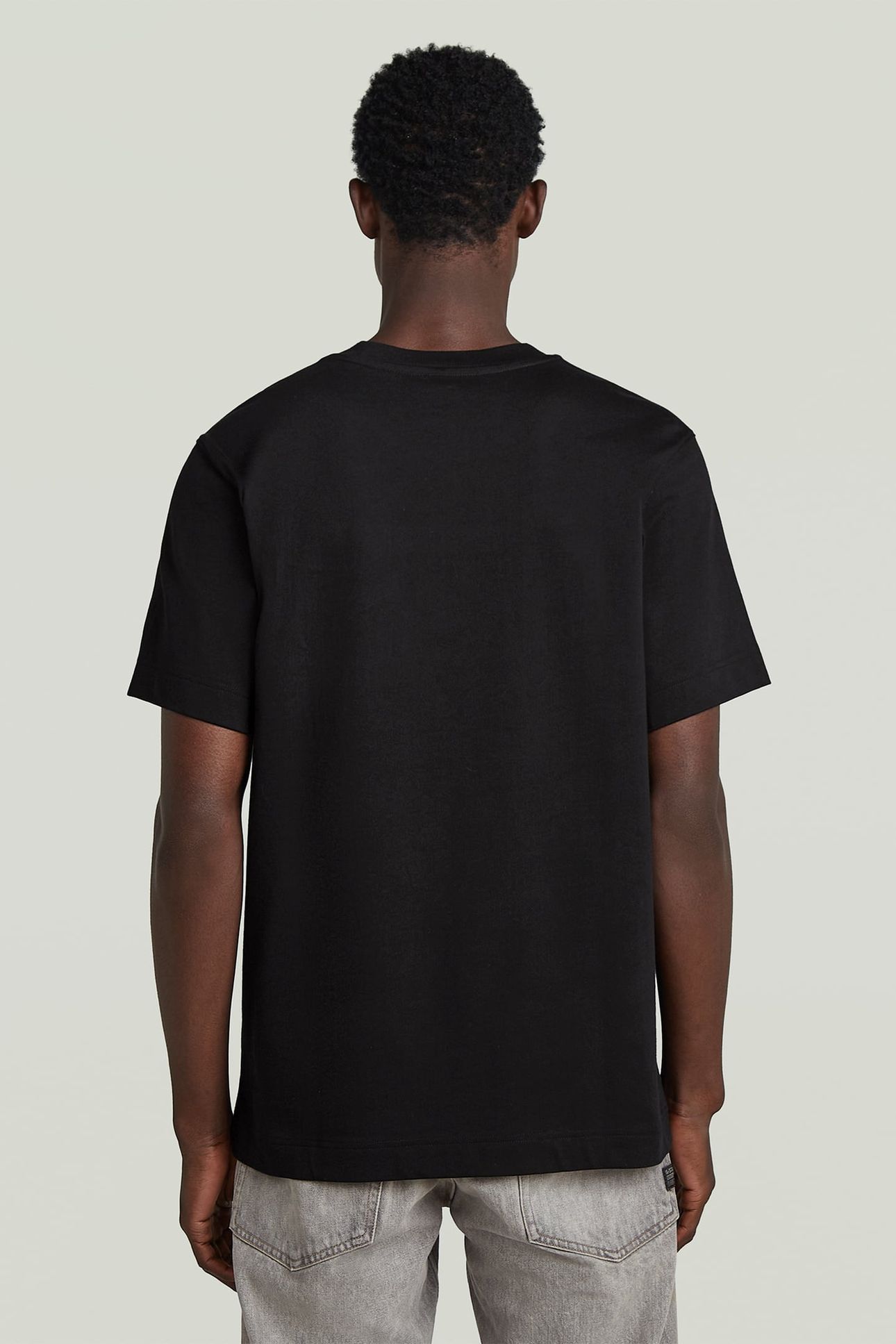 ESSENTIAL R T BLACK 2