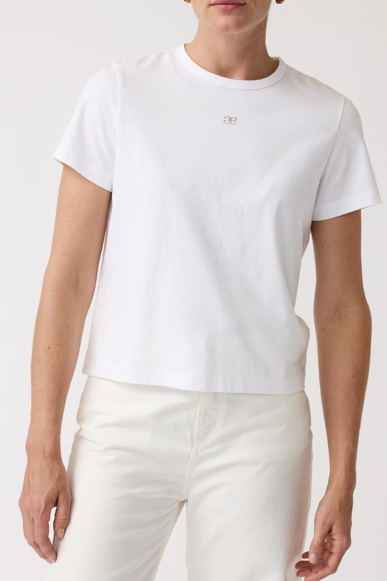 BROOM LOGO T VERY WHITE 1