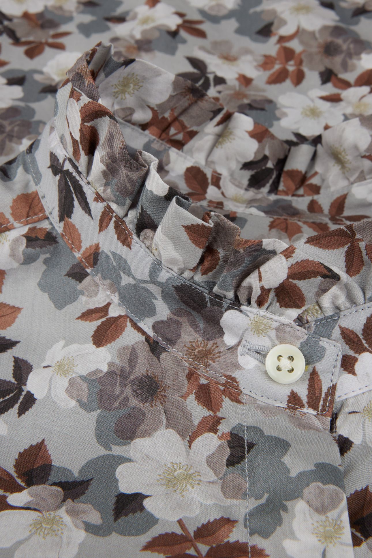DARYA BLOUSE LIGHT GREY PATTERN 3