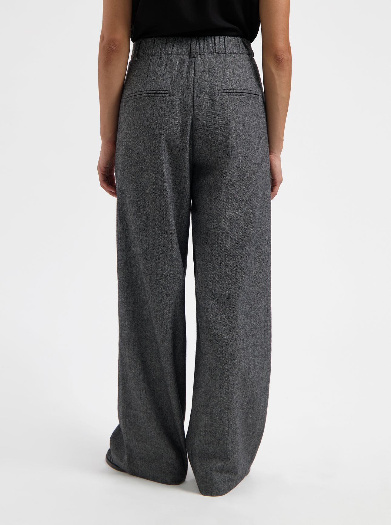 NOUS SOMMES LABELS – JOSIE HERRINGBONE PANTS GREY 2