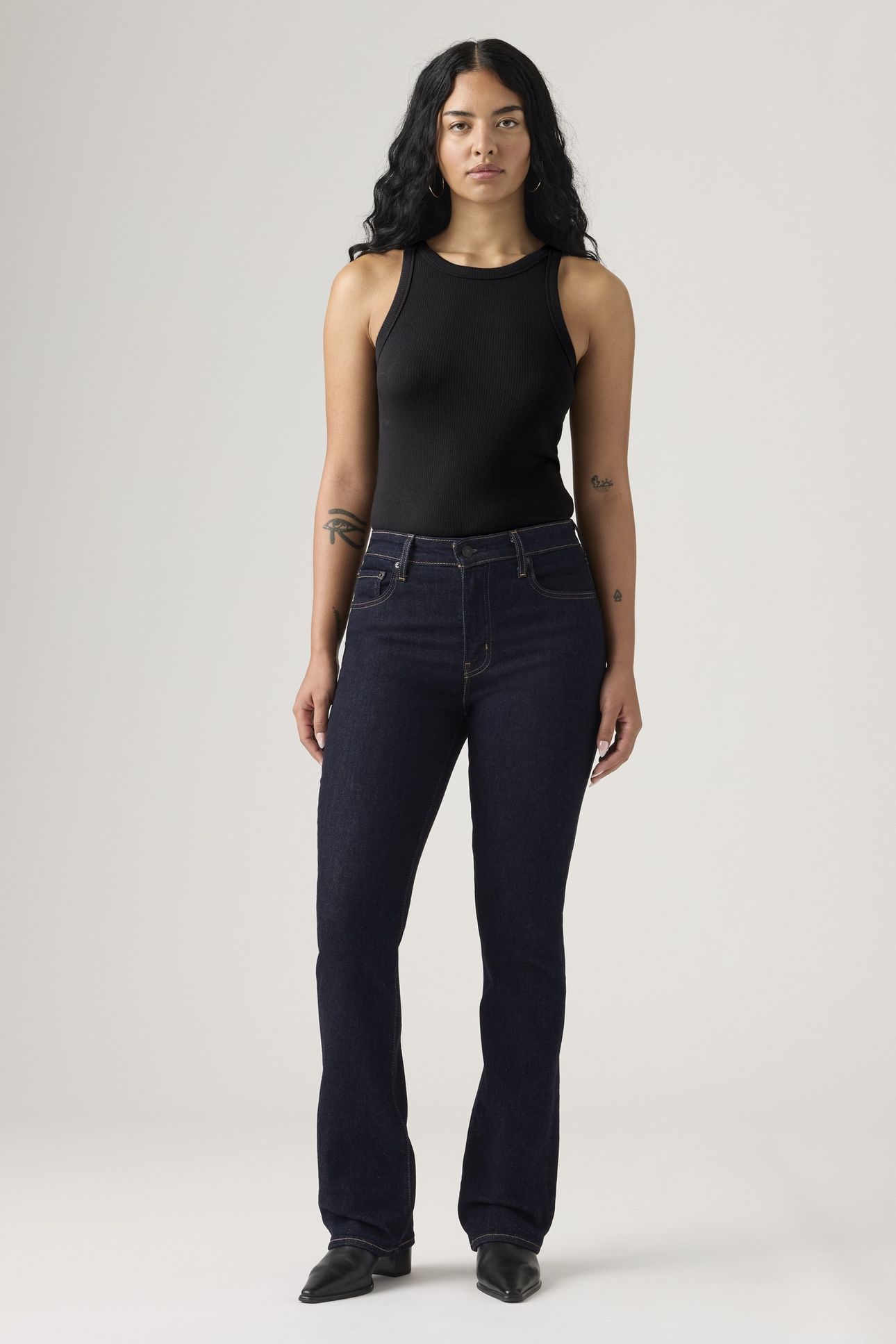 725 HIGH RISE BOOTCUT JEANS 1