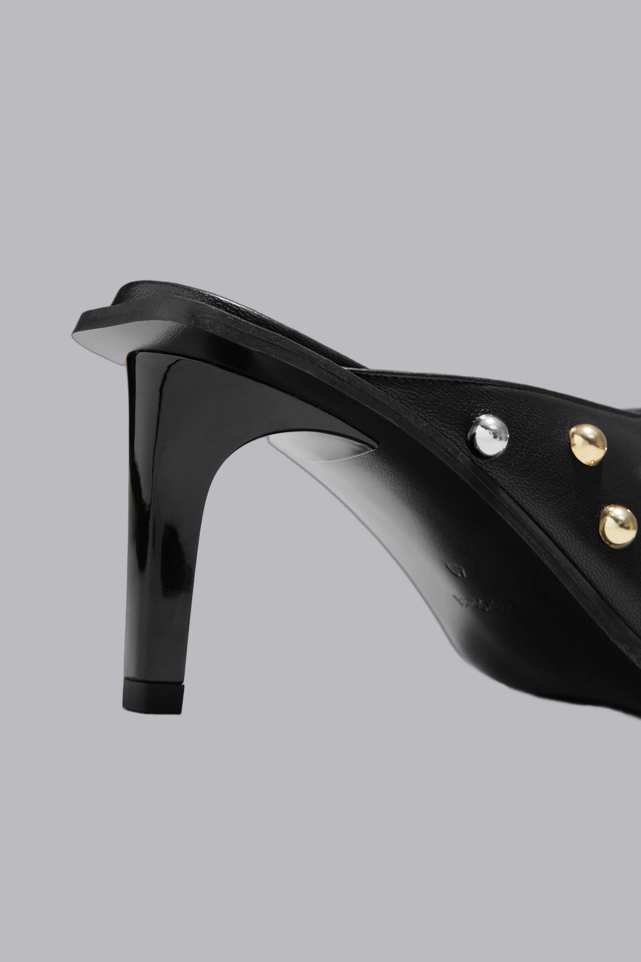 EMIRA MULE BLACK 4