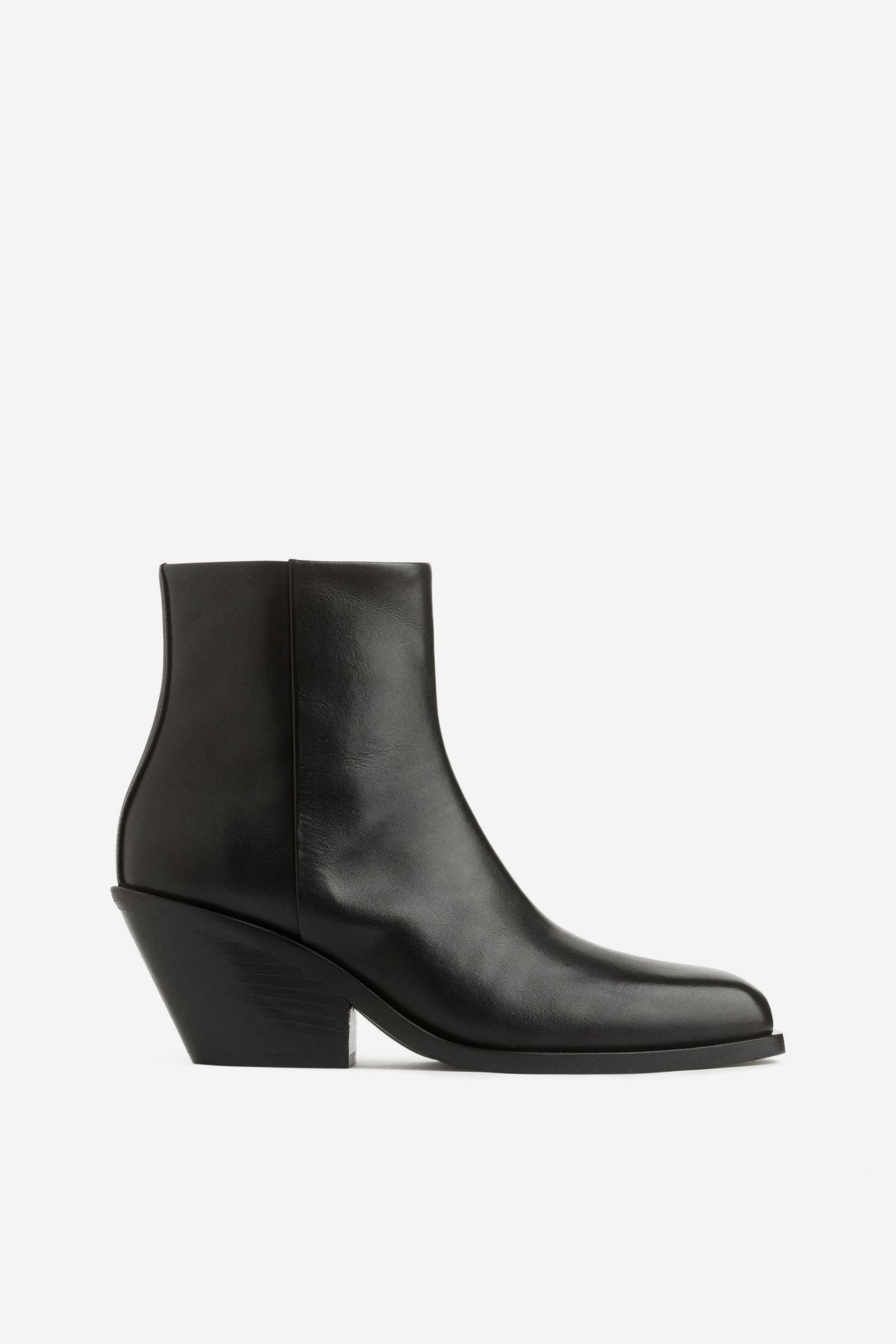 LEIA FRYE ANKLE BOOT BLACK 1