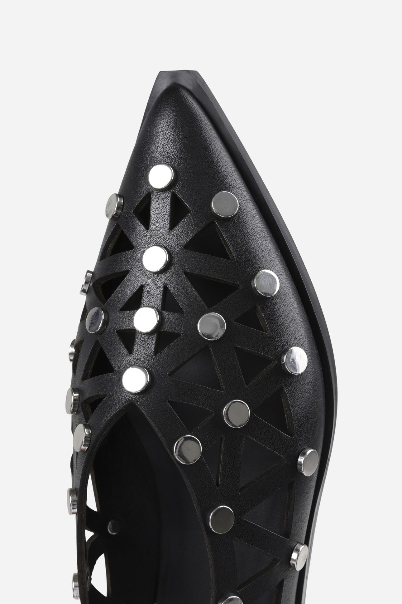 LAUR-YNN LOW SHOE BLACK 5