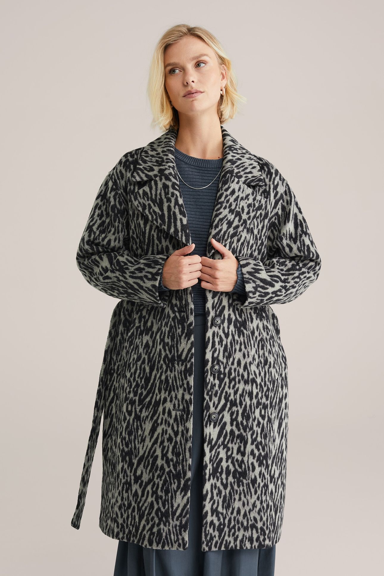 COAT GREY 1