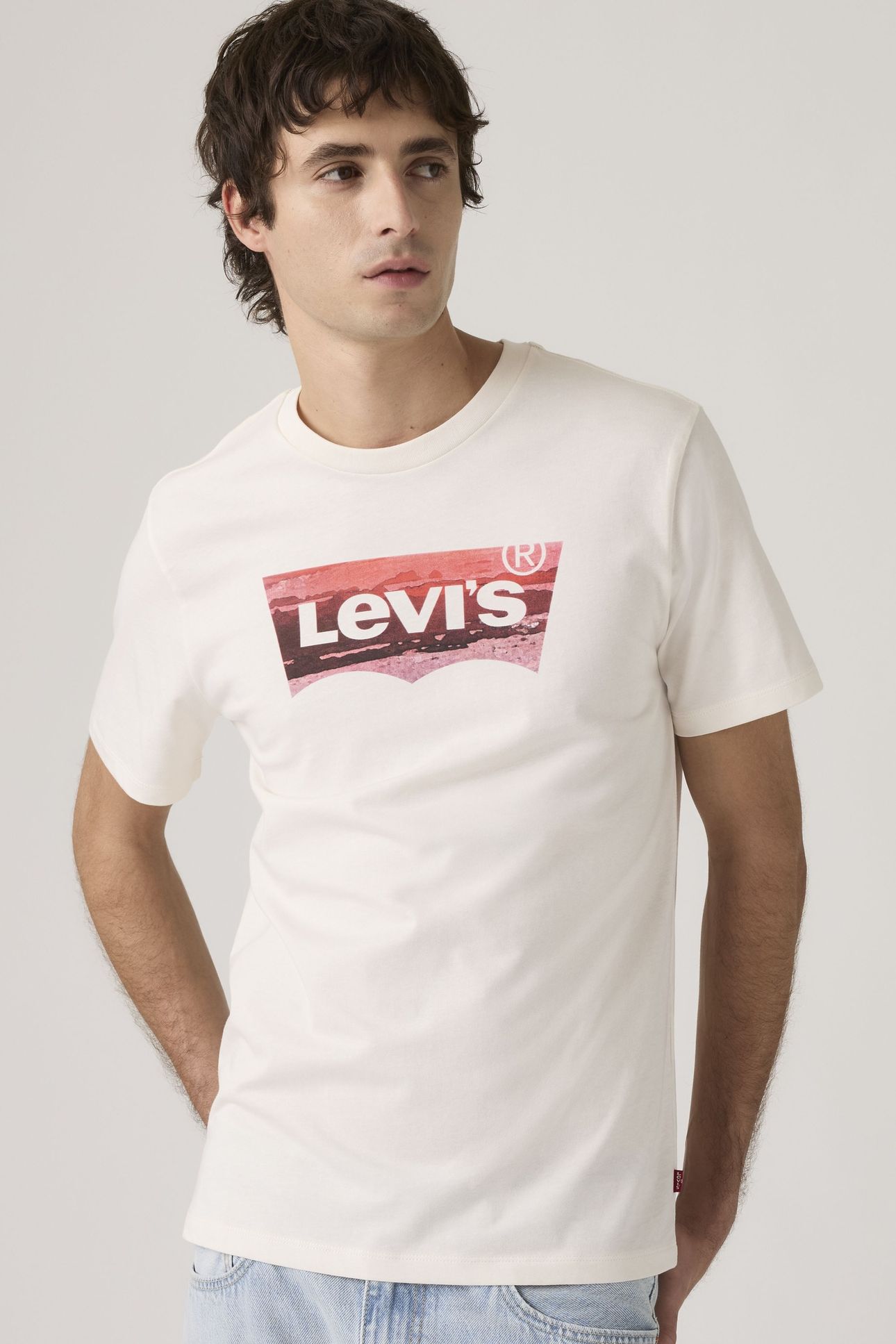 CLASSIC GRAPHIC TEE 2