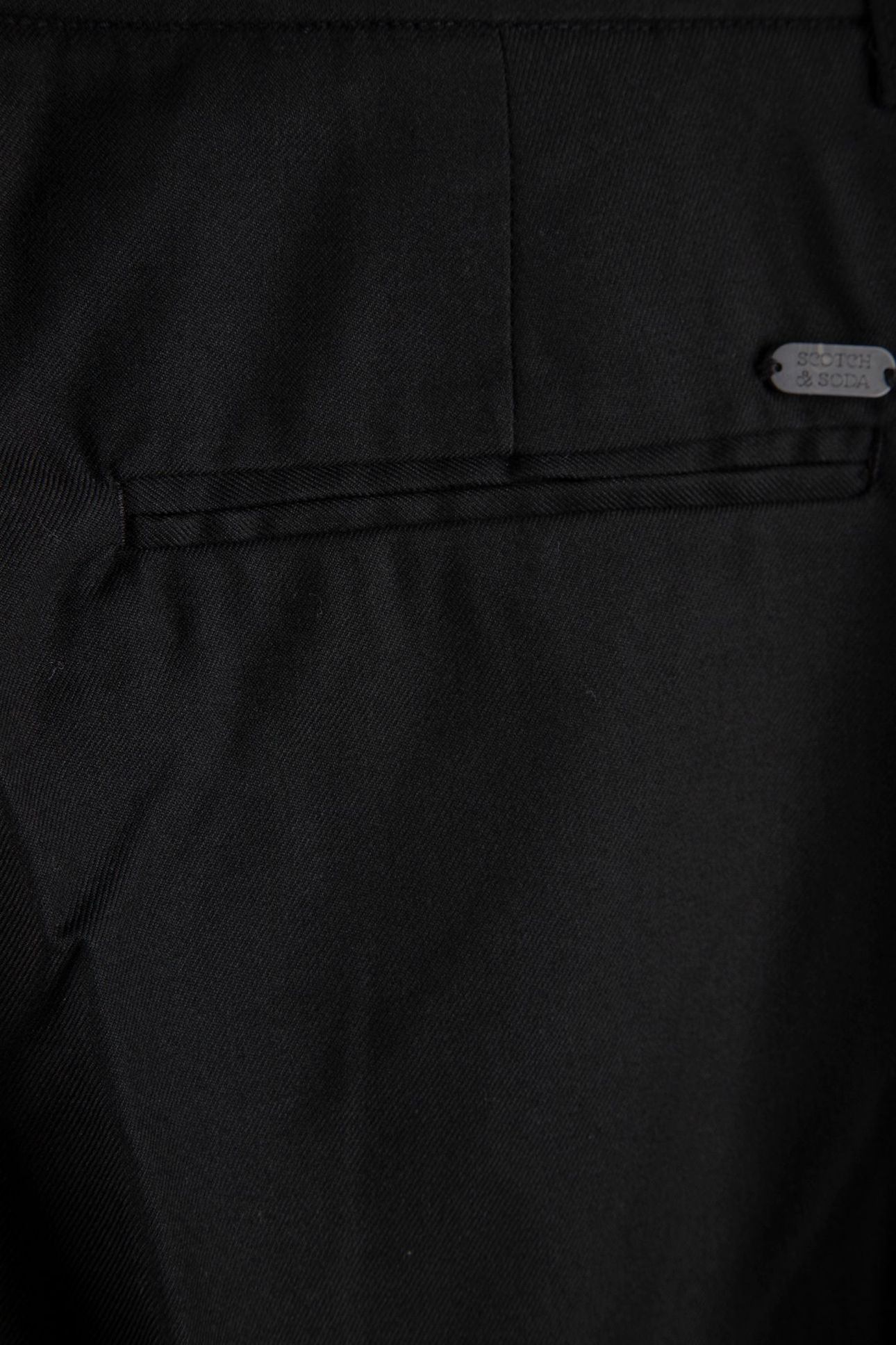 LOWRY PANT BLACK 4