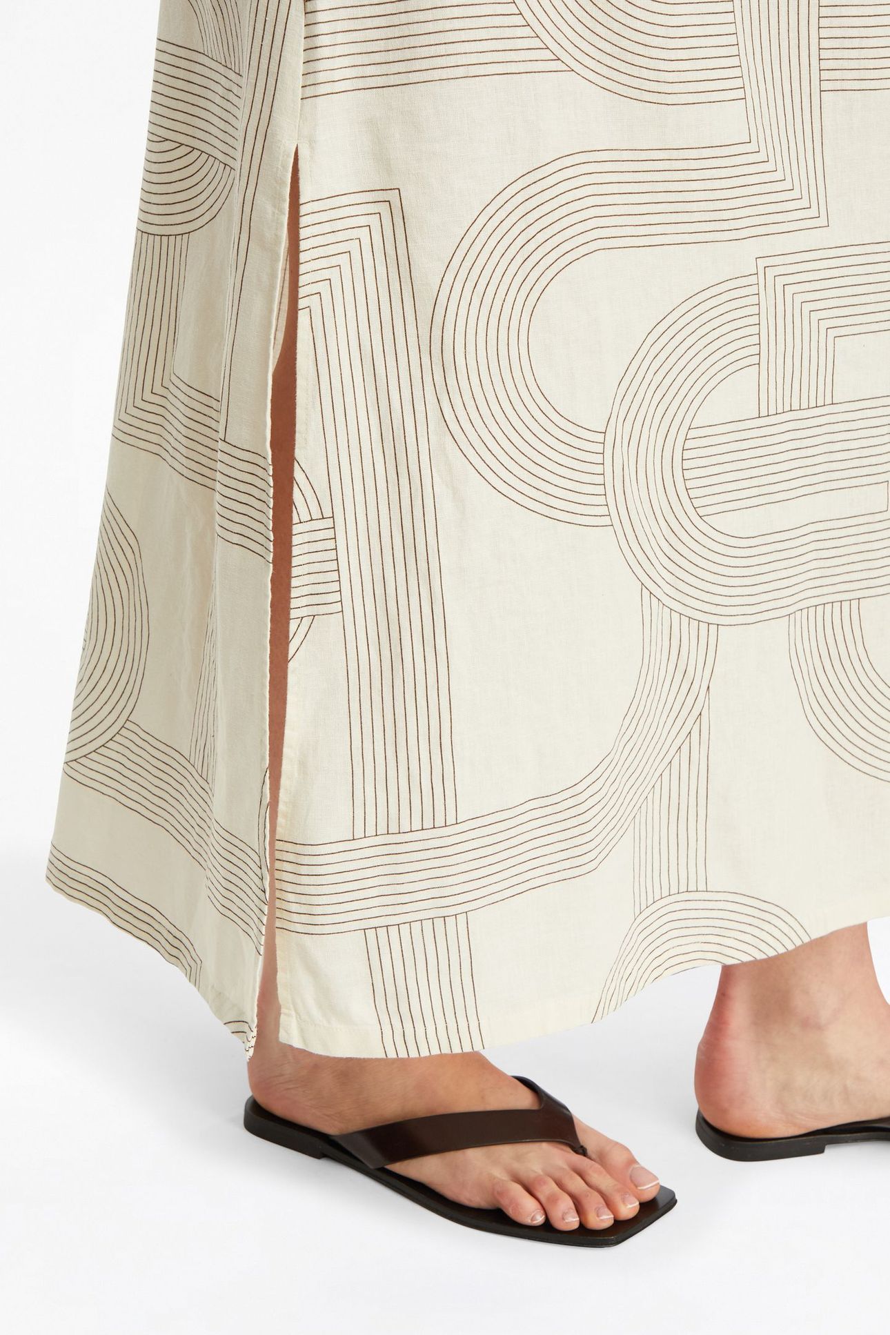 COMMA DRESSES OFFWHITE 5