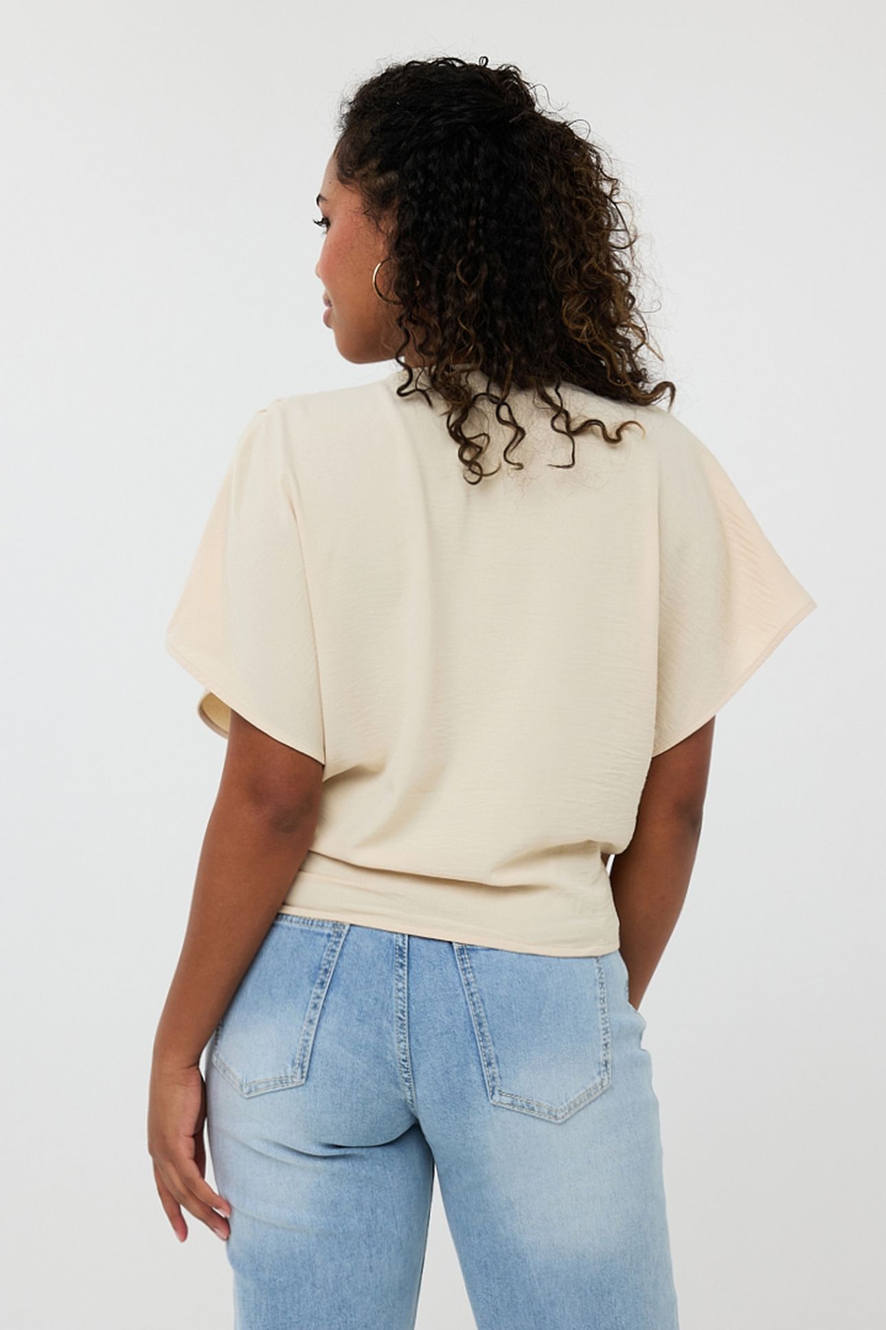 TOP OVERLAP CRINKLE SAND 3