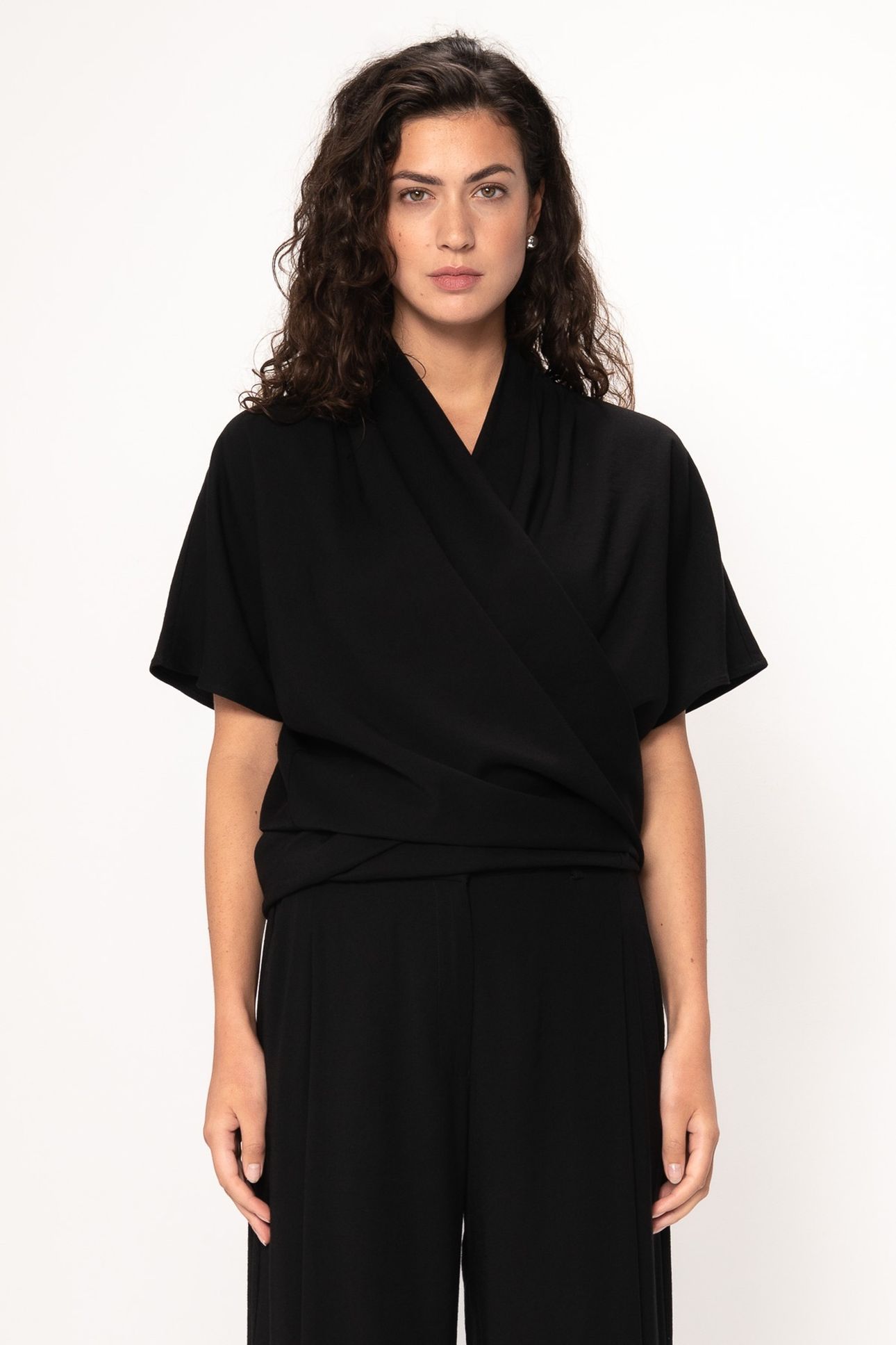 NOVAE TOP BLACK 1