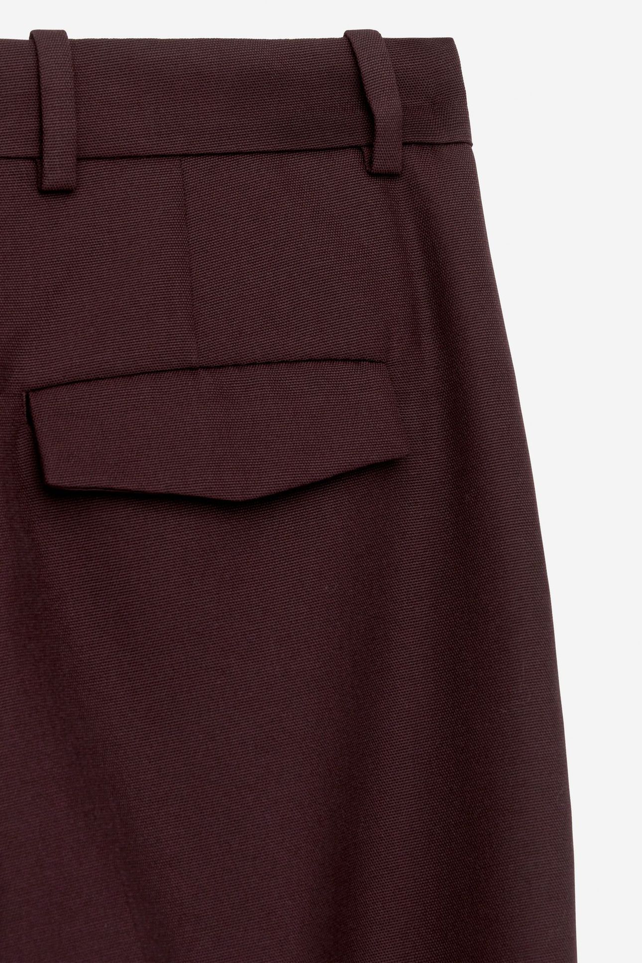 RED TROUSERS RED 4