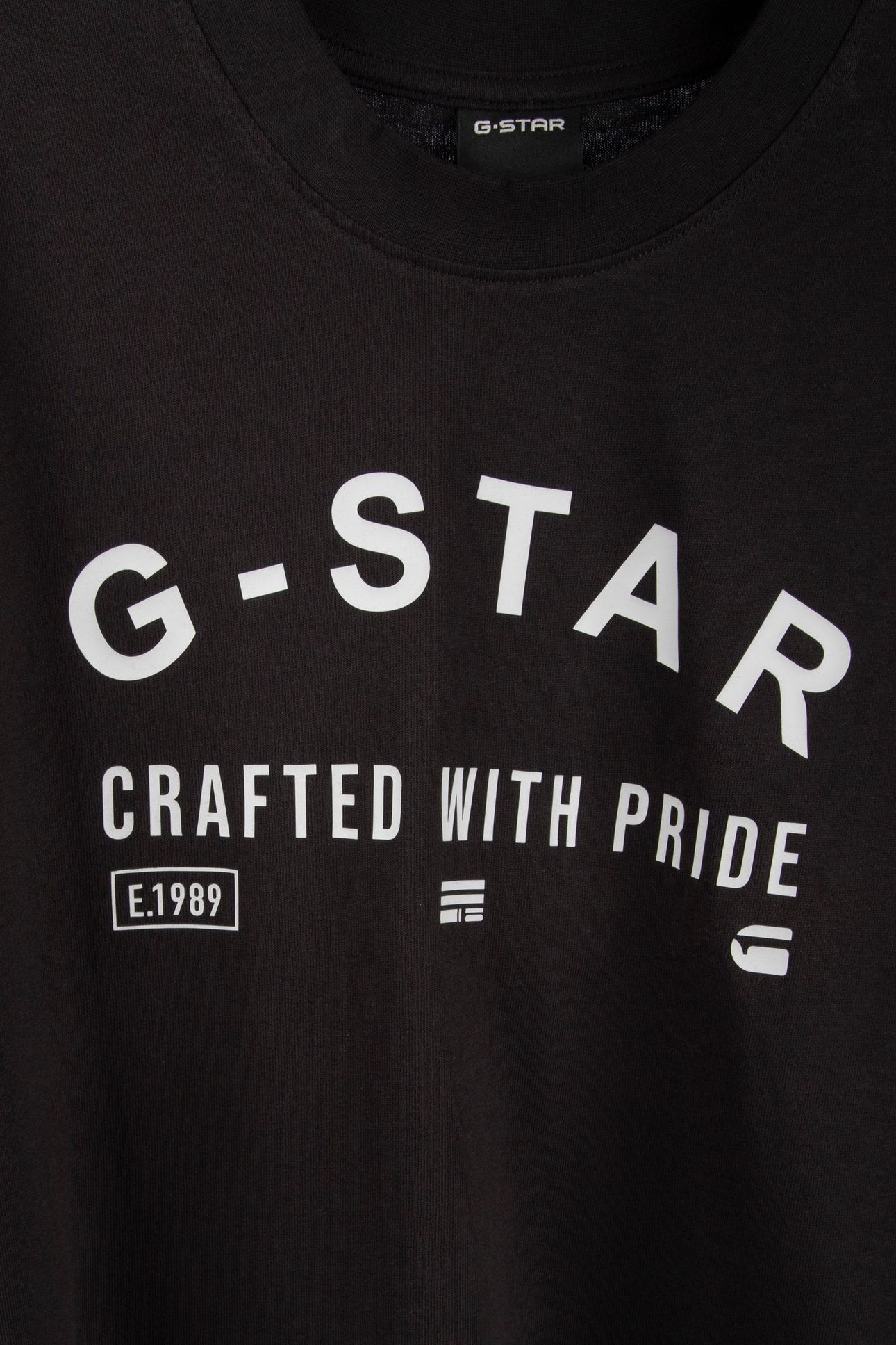 CHEST LOGO R T S\S DK BLACK 6