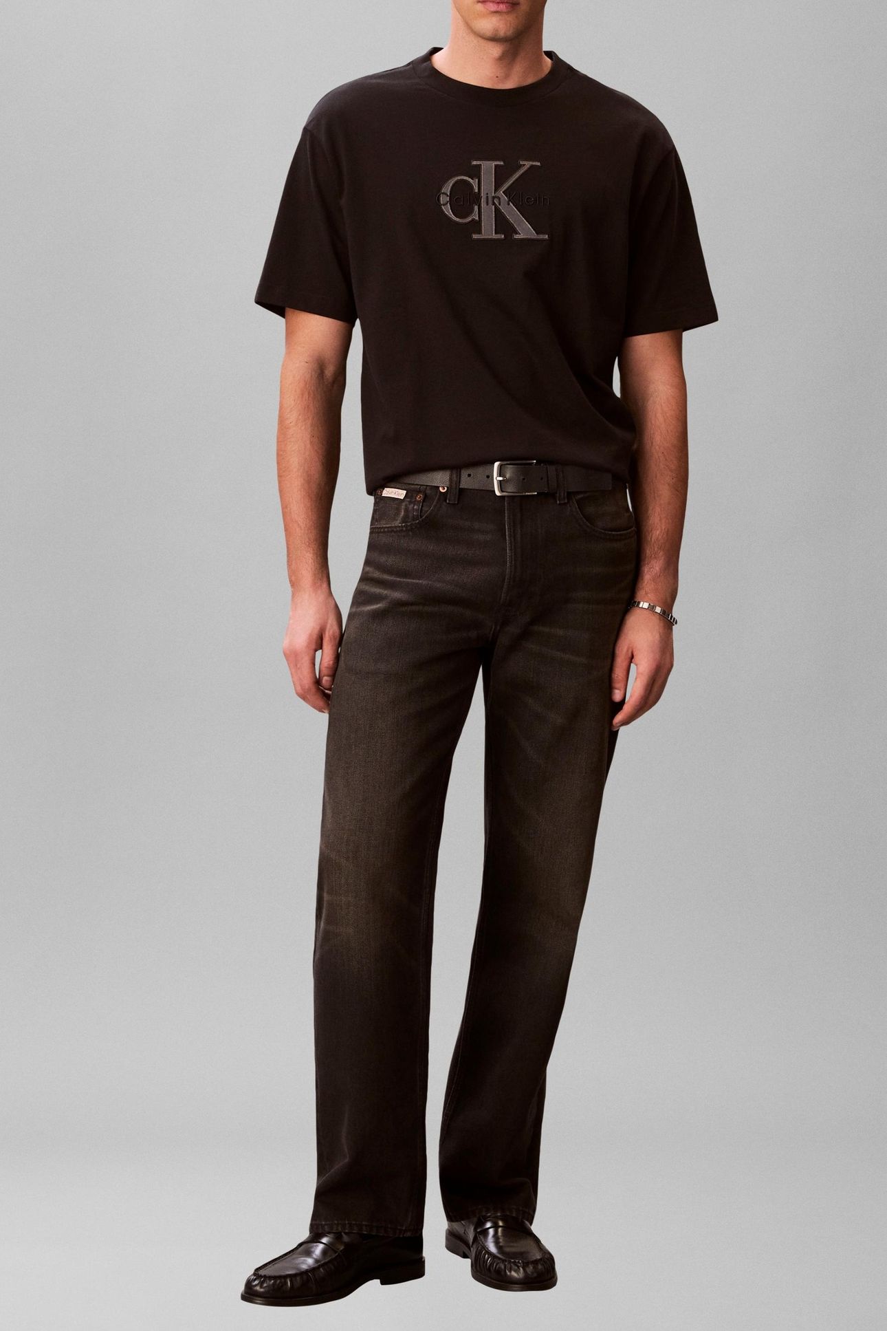 SS 16S ELEVATED MONO TEE BLACK 2