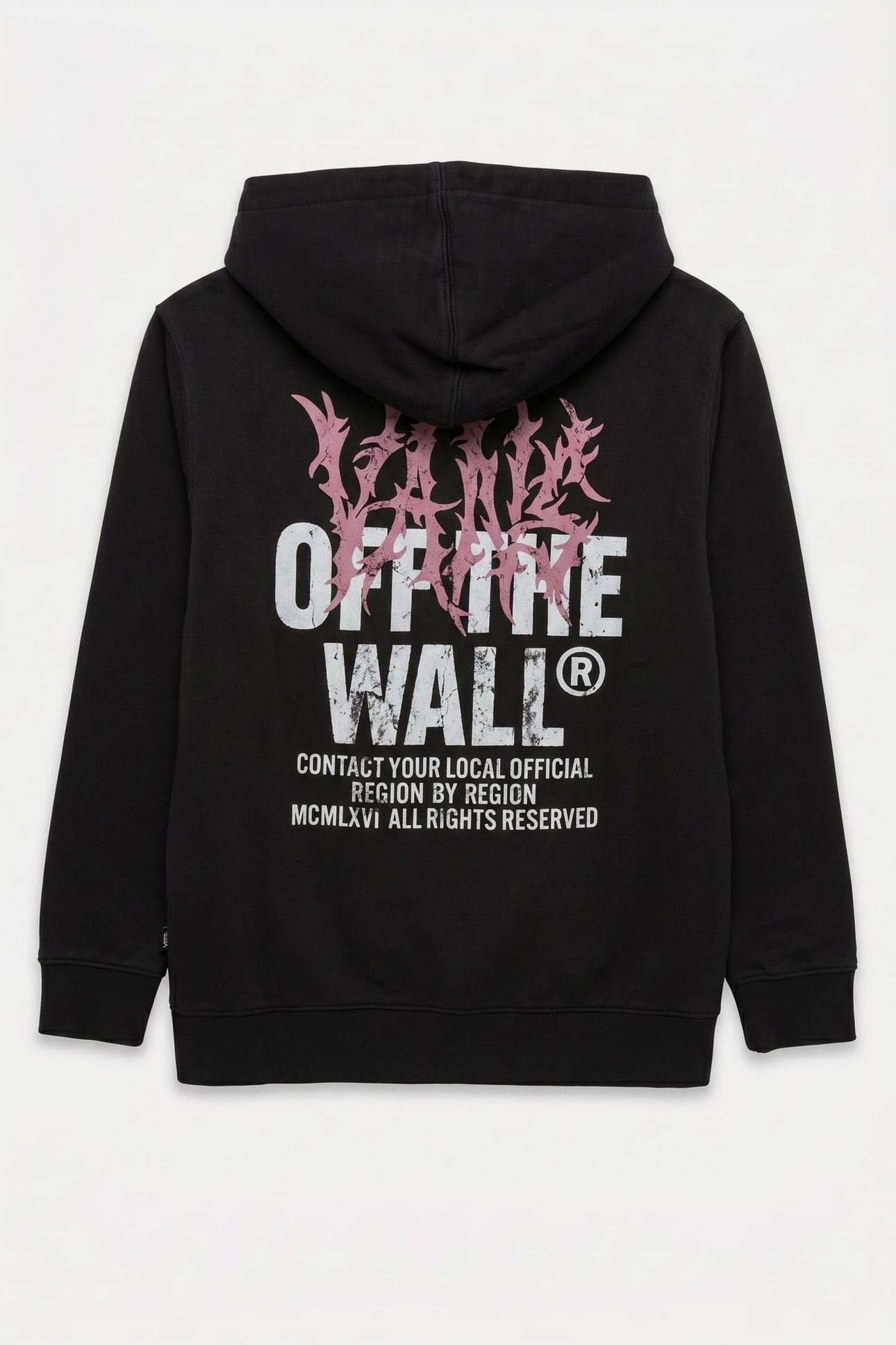 BOYS METAL WALL BLACK 3