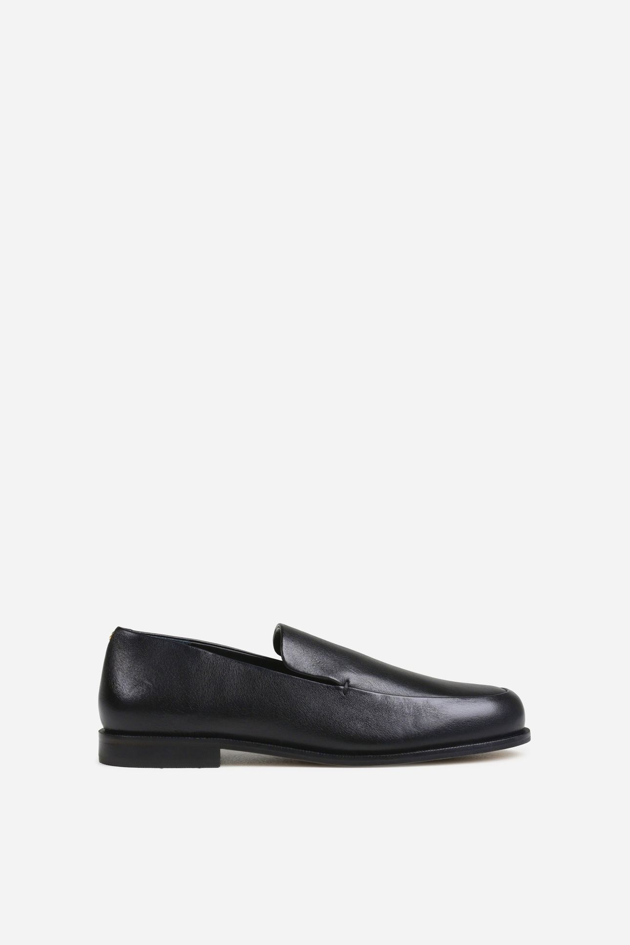 NOA-QUINN LOW SHOE BLACK 1