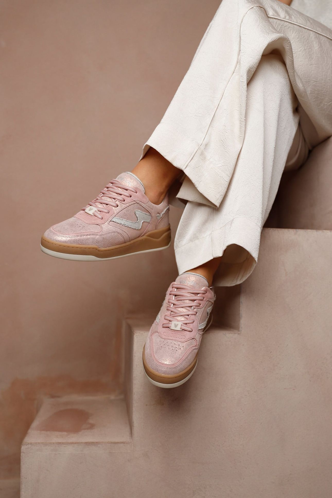 SAMY LEVI PINK 2