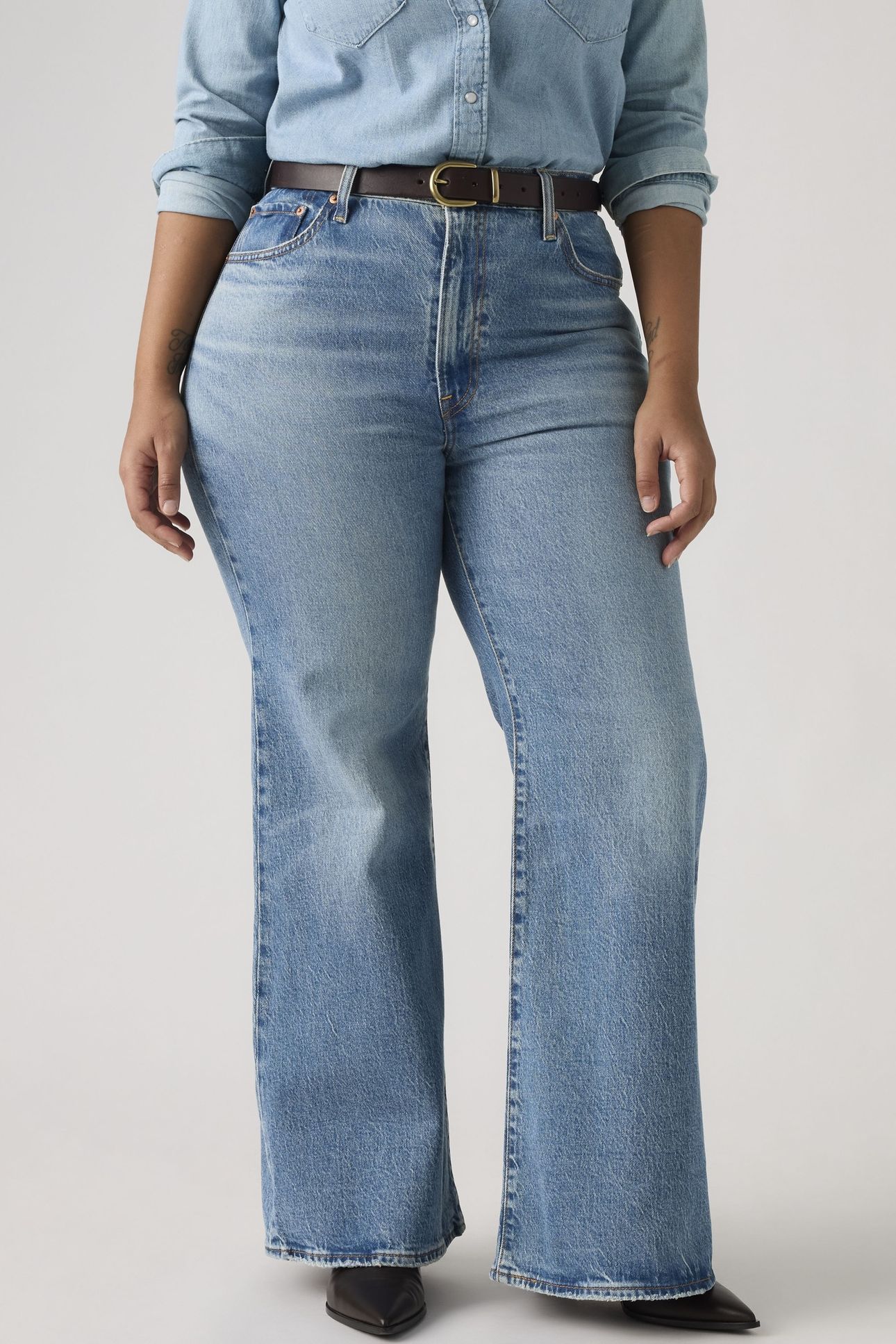 RIBCAGE BELL JEANS 3