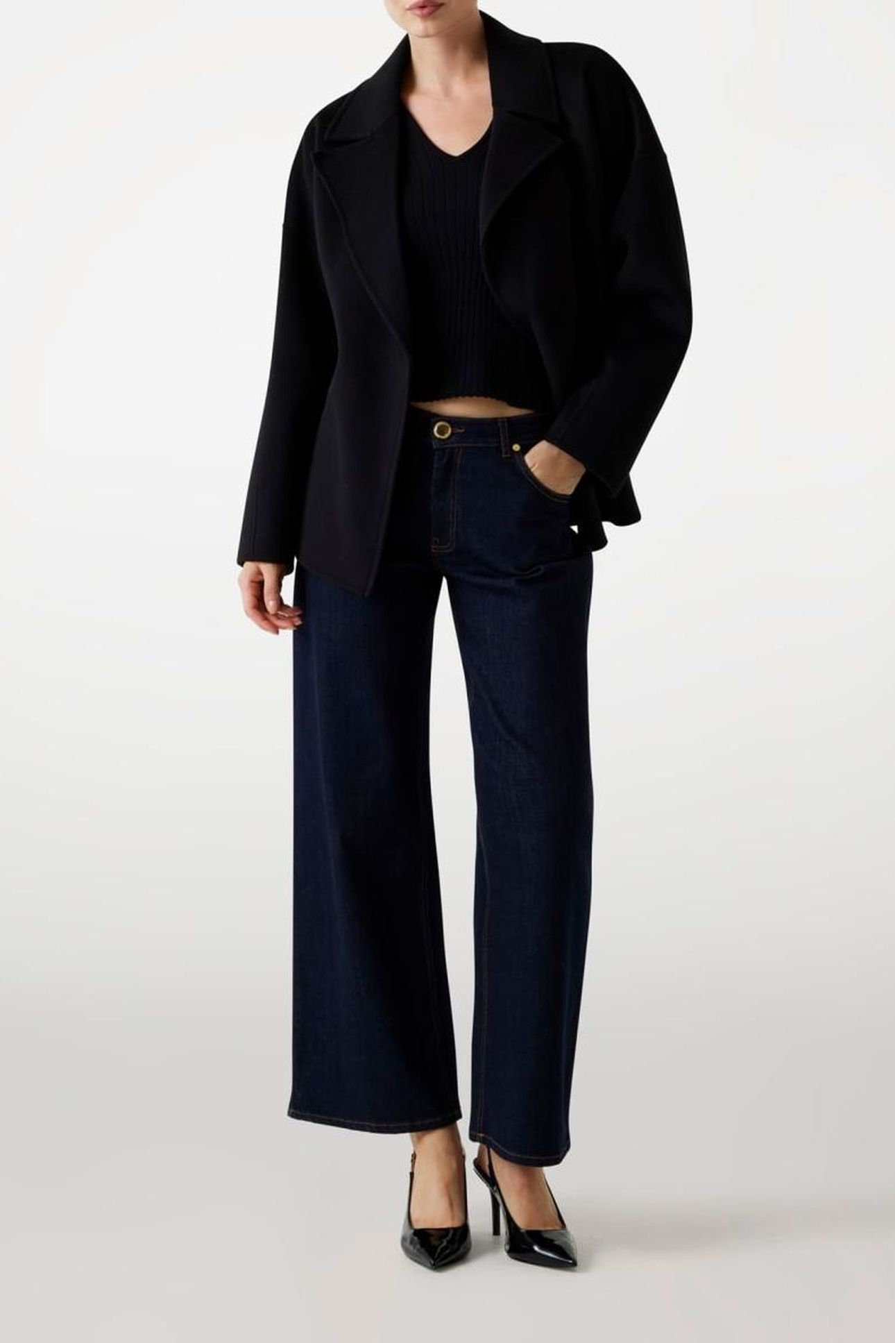ELLA BELTED SHORT CO JET BLACK A996 1