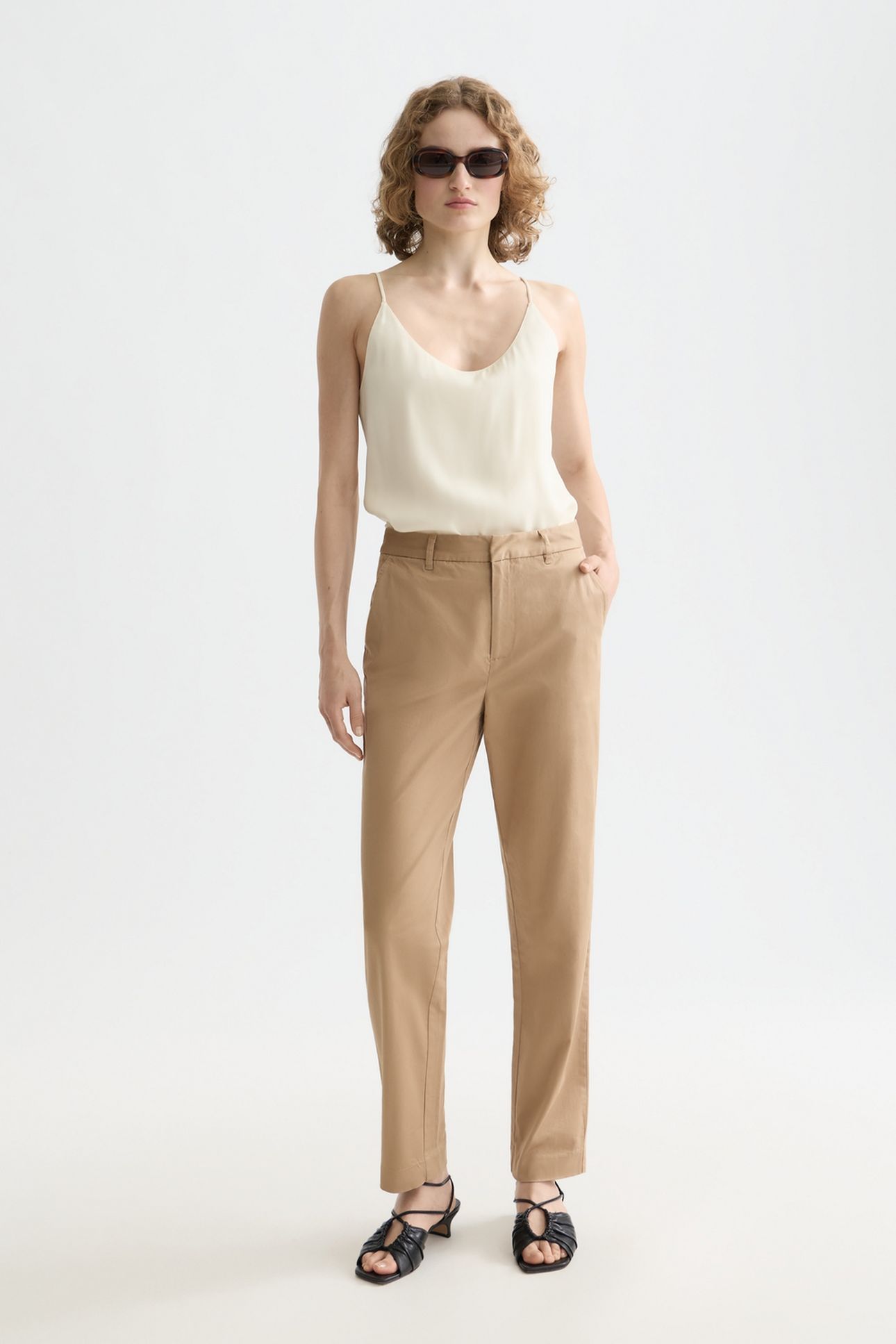 ABOTT CHINO PANT SAND 2