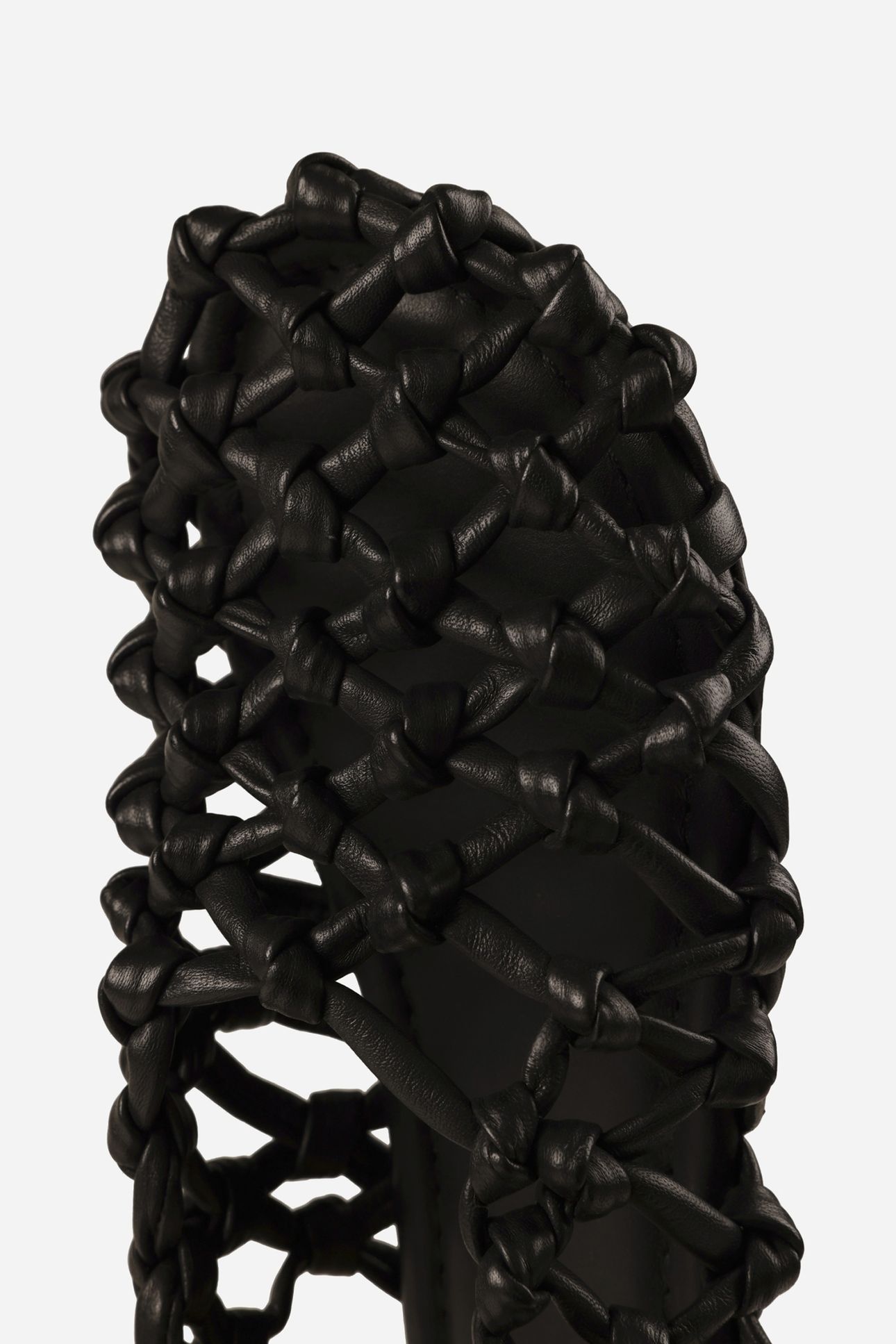 ANN-AYA SANDAL BLACK 5