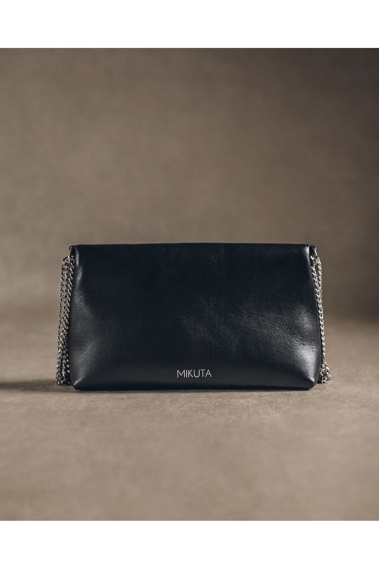 THE BLACK STUDDED ZOWIE BAG 4