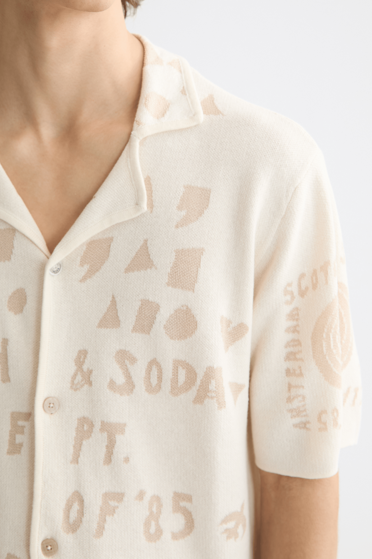 JACQUARD KNITTED SHIRT EGGNOG 9
