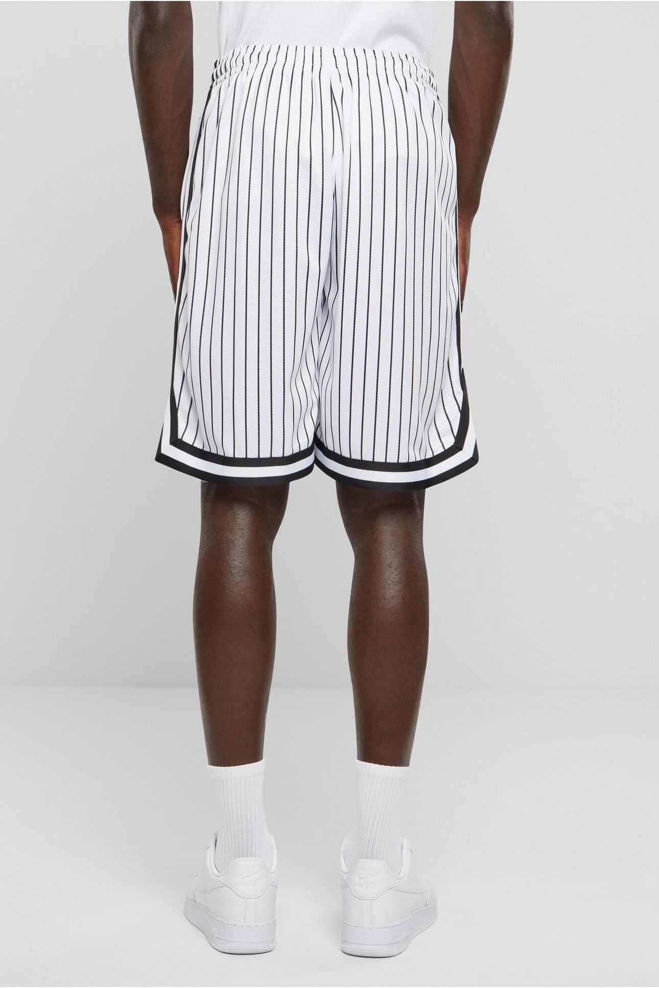 STRIPED MESH SHORTS WHITE/BLACK 2