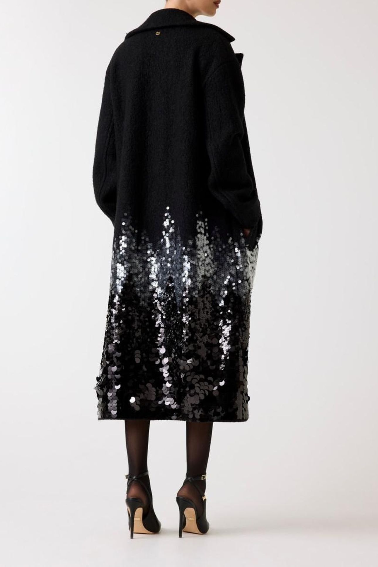 VICKY SINGLE BREAST SEQUINS JET BLACK 3