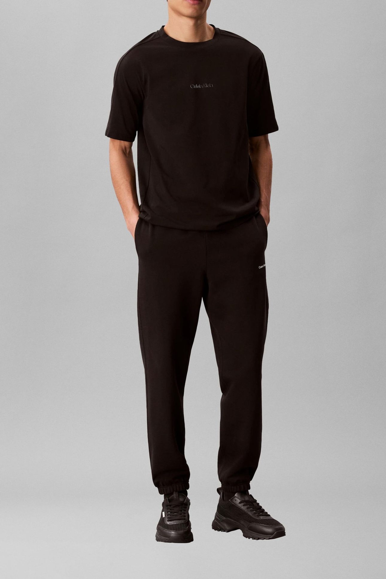 NANO STANDARD LOGO SWEATPANTS BLACK 1
