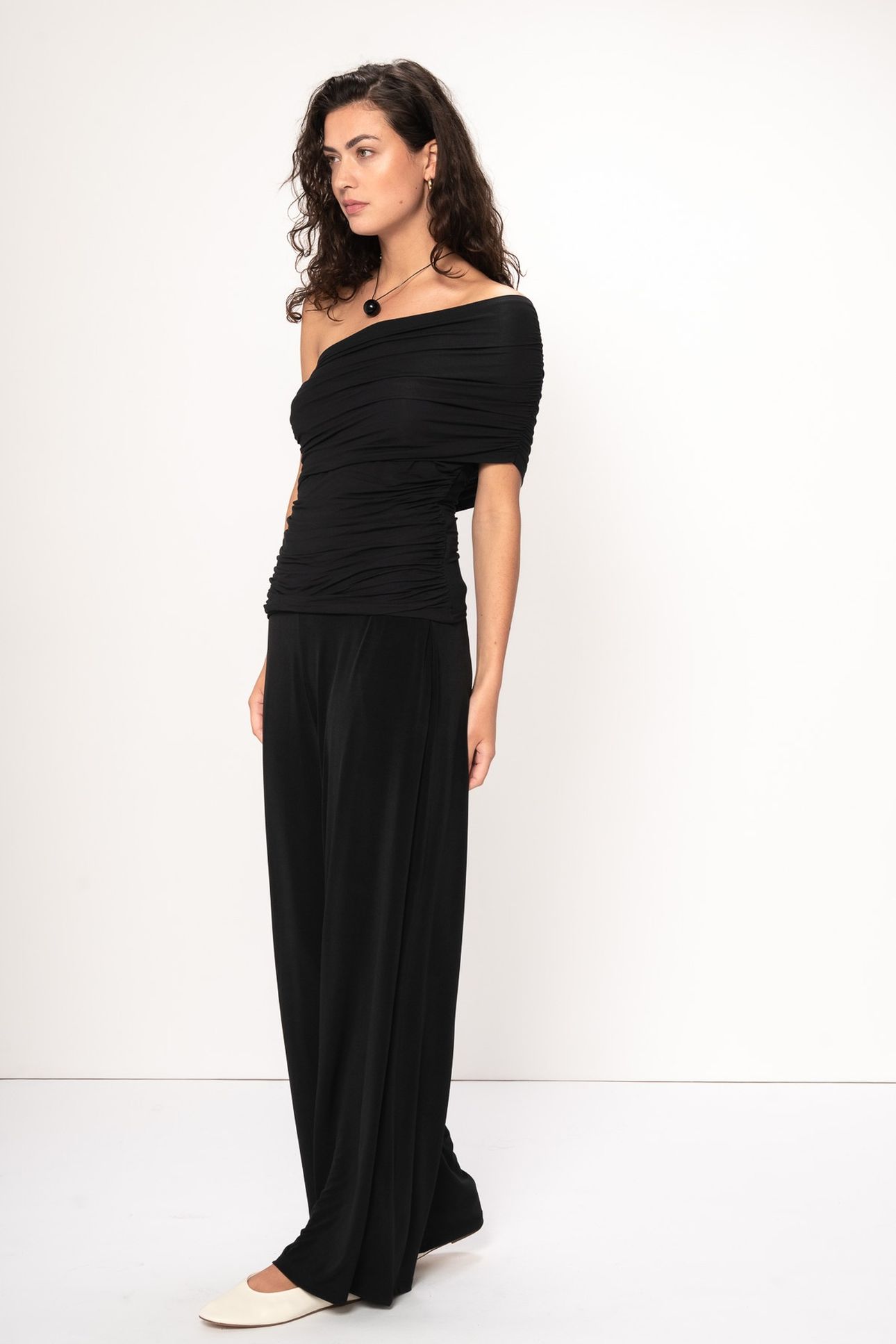 DAHLIA TOP BLACK 4