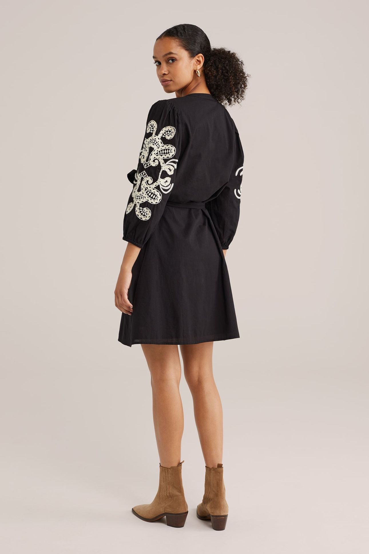 DRESS SHORT BLACK 3