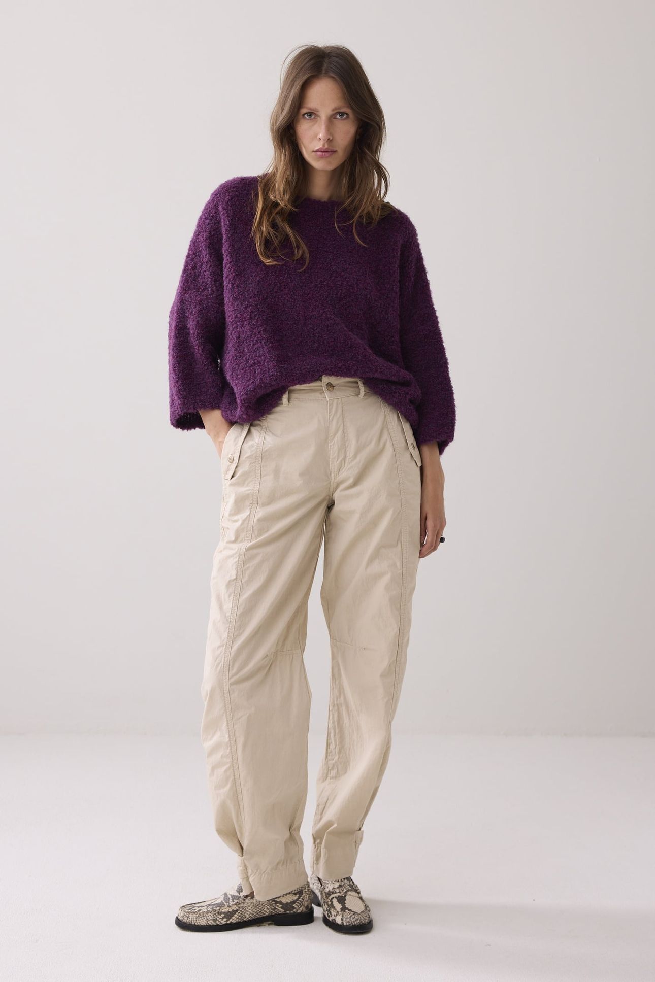 SWEATER SOFT BOUCLE KNIT WINEBERRY 1