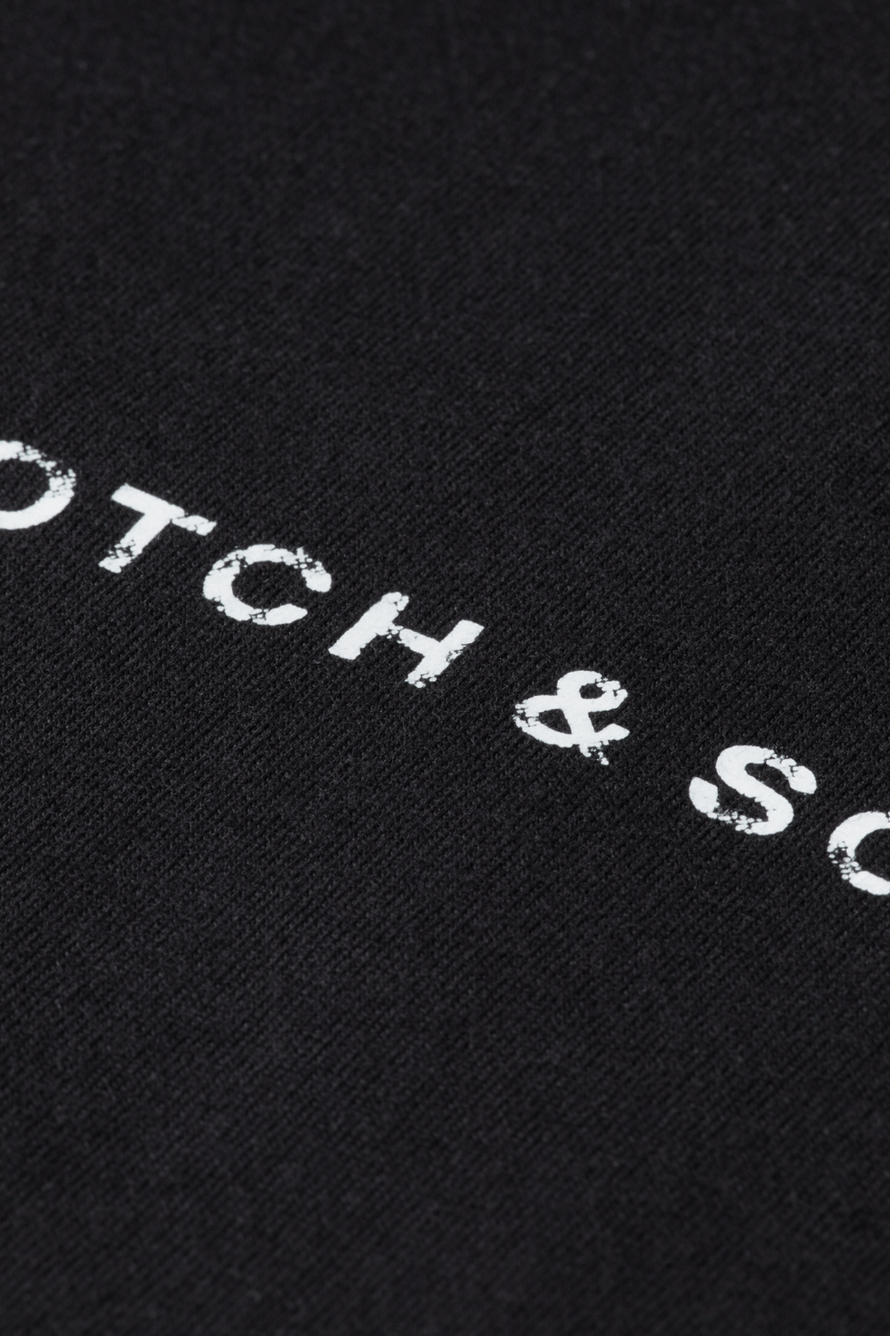 LOGO FRONT CHEST T-SHIRT BLACK 6