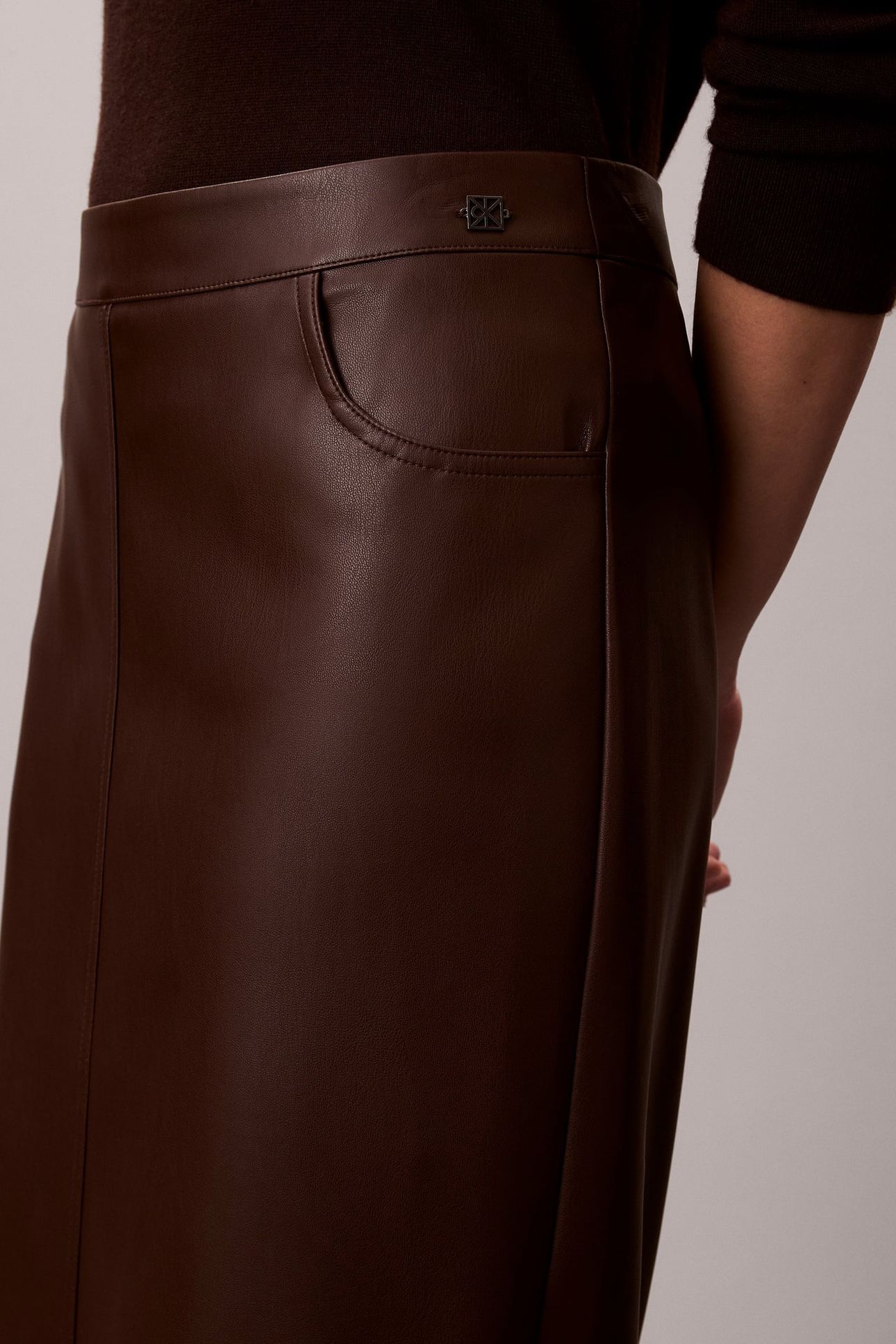 FAUX LEATHER MIDI SKIRT RICH BROWN 6