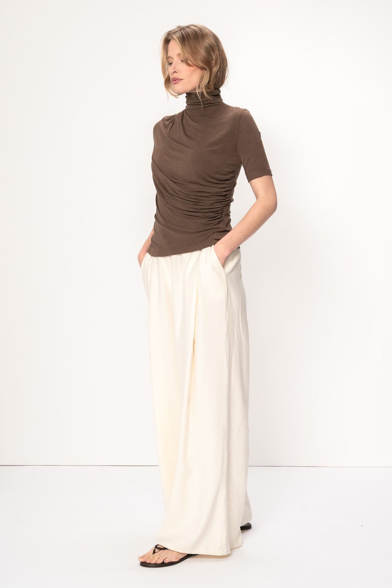 LYNN TOP MOCHA 2